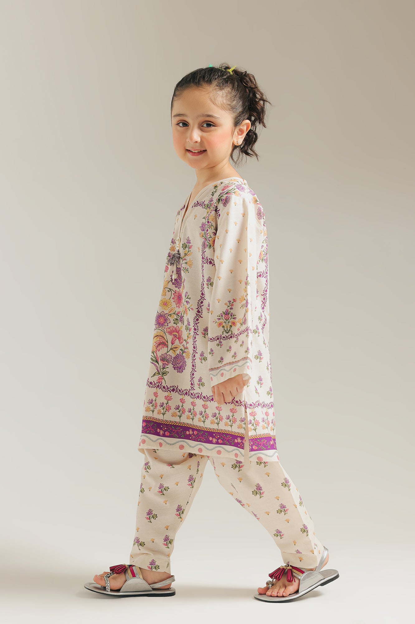 EMBROIDERED SUIT (E1301/402/002)