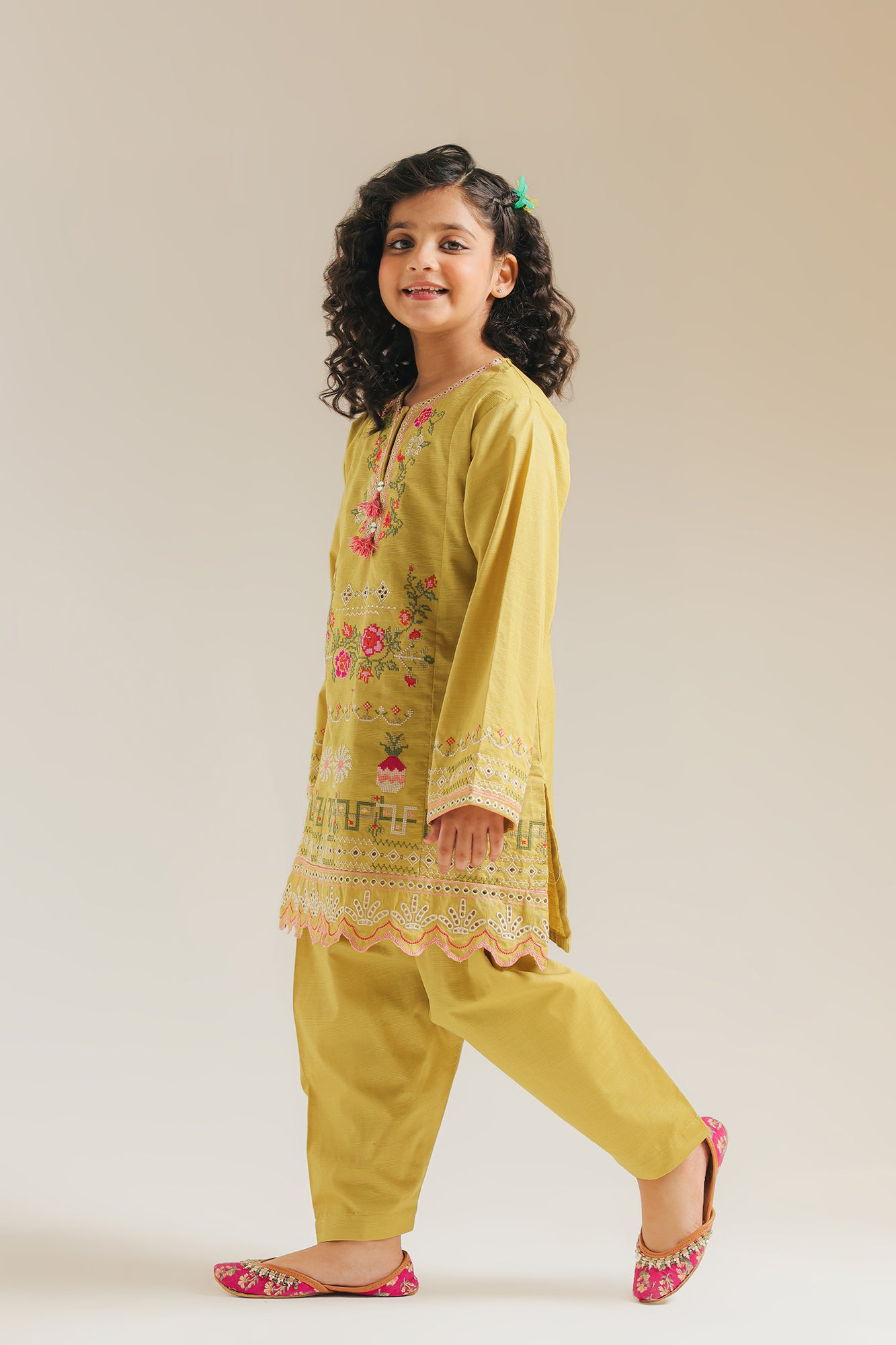 EMBROIDERED SUIT (E1343/402/124)