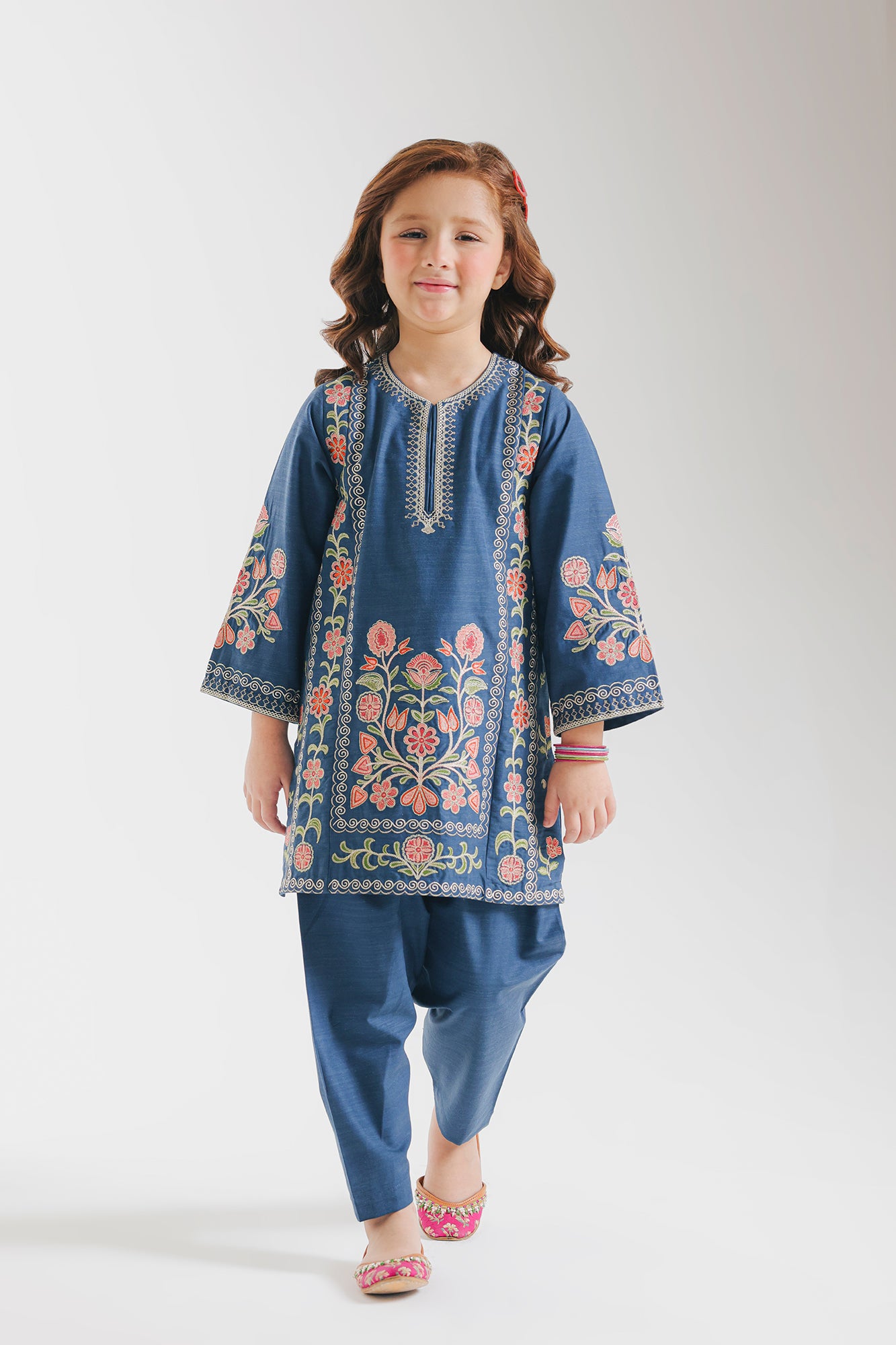 EMBROIDERED SUIT (E1353/402/603)