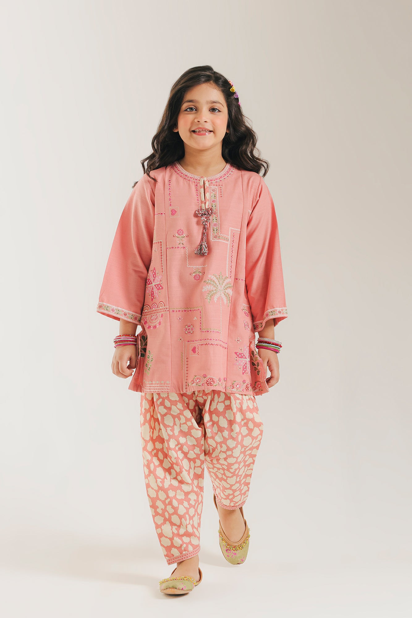 EMBROIDERED SUIT (E1357/402/419)