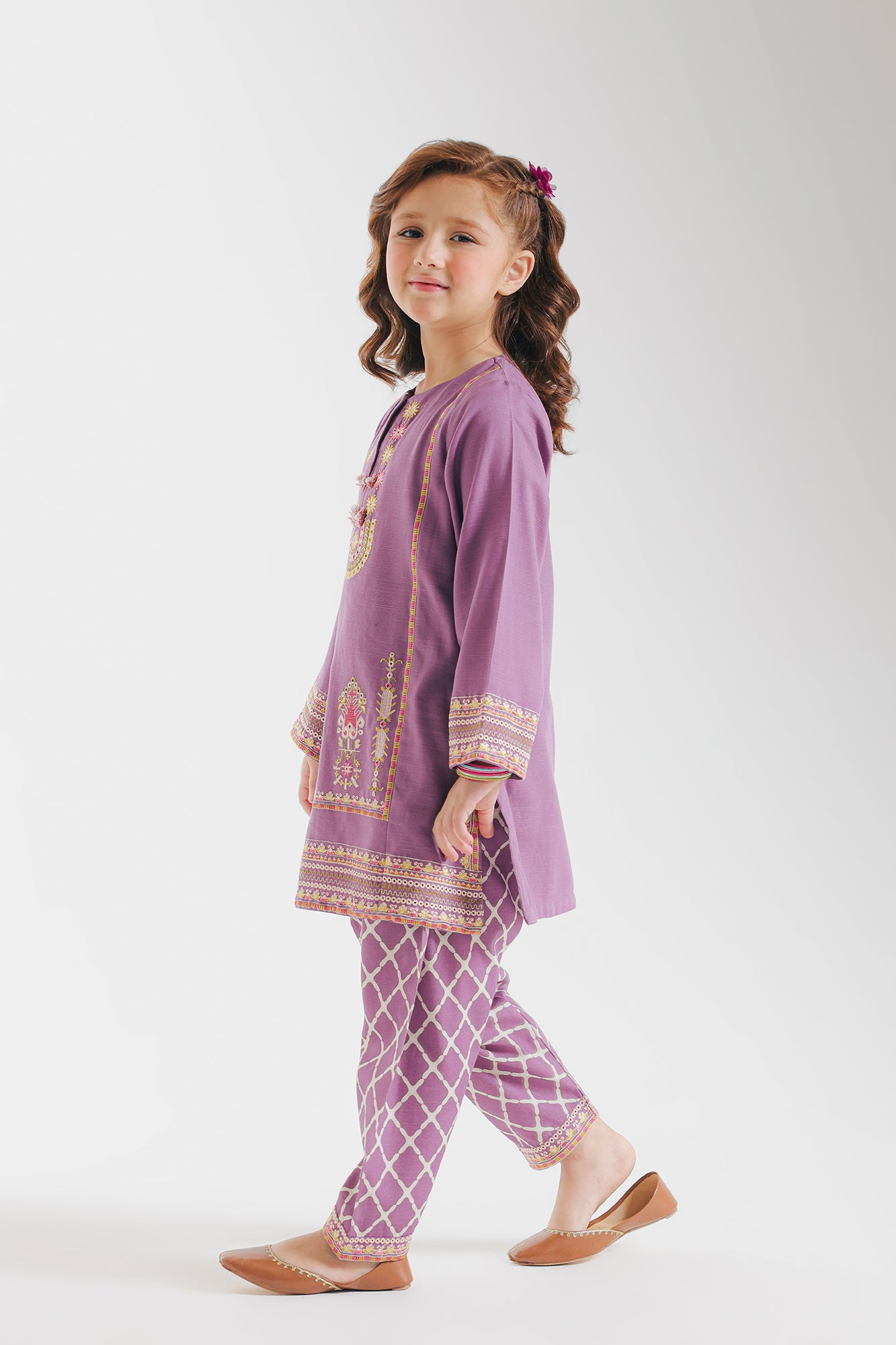 EMBROIDERED SUIT (E1367/402/512)