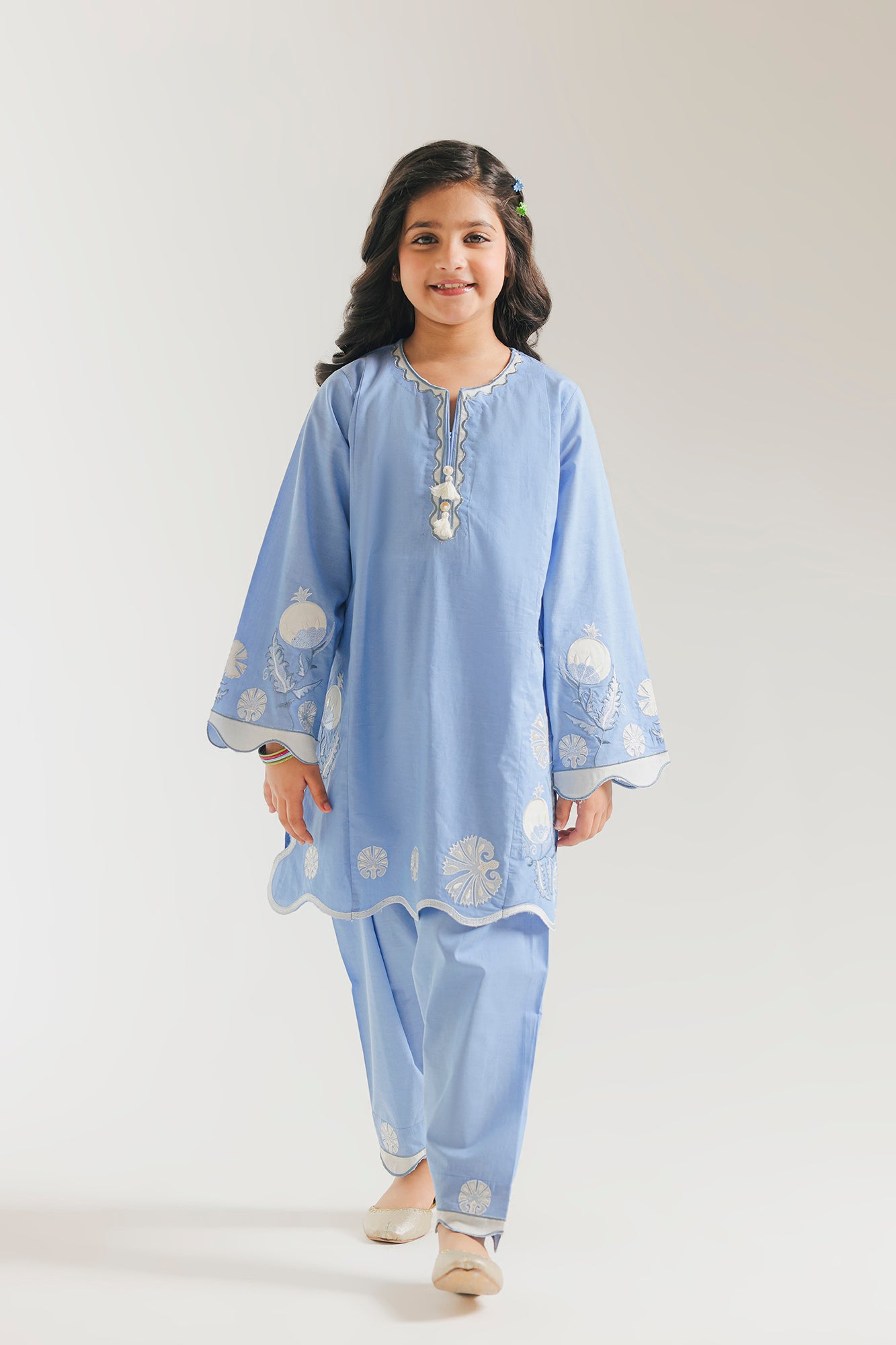 EMBROIDERED SUIT (E1527/402/631 E1527/302/631)