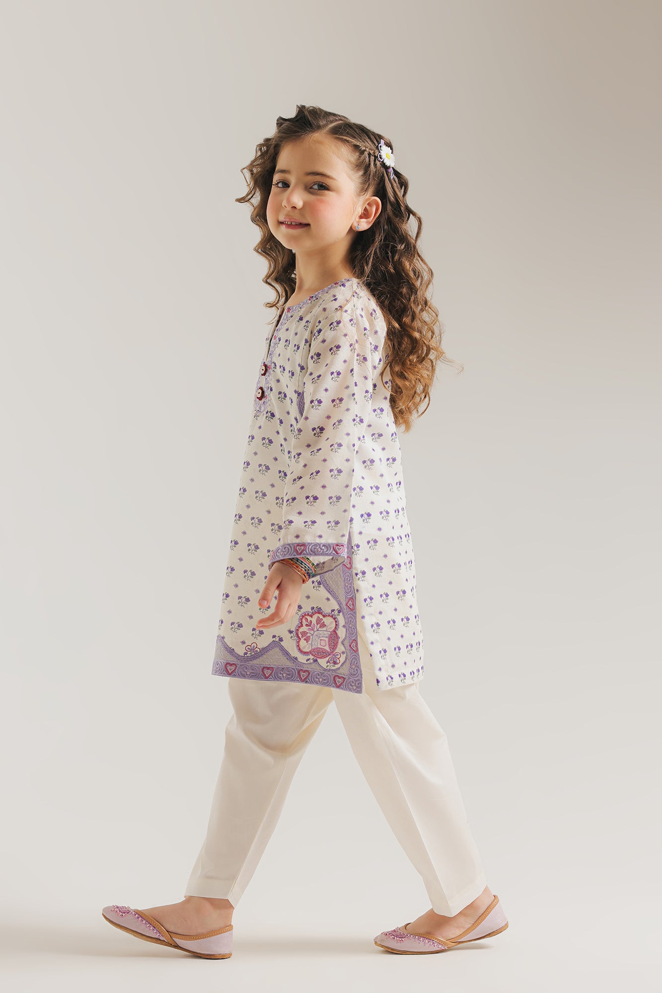 EMBROIDERED SUIT (E1536/402/003 E1536/302/003)