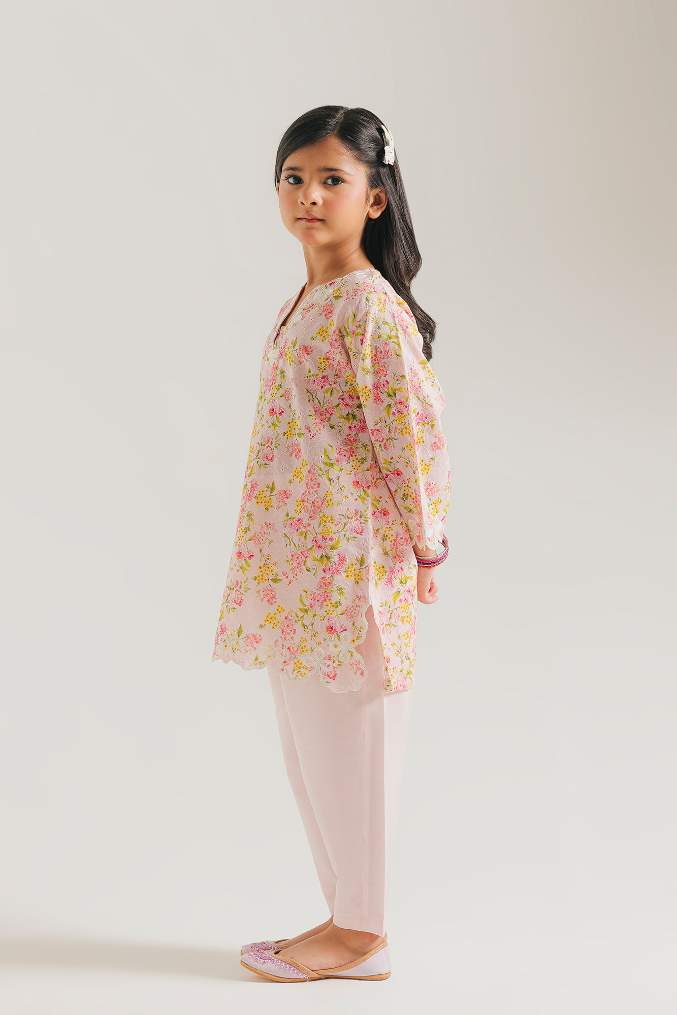 EMBROIDERED SUIT (E1597/402/426 E1597/302/426)
