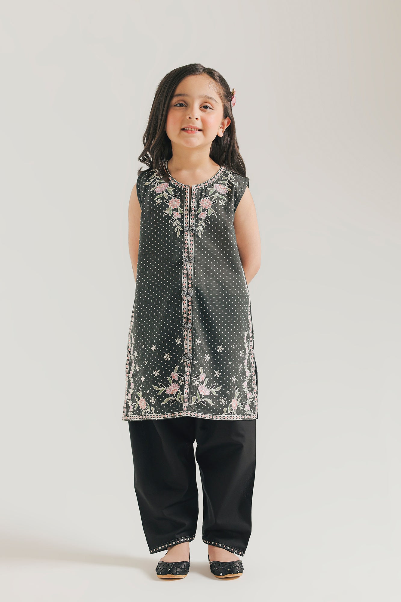 EMBROIDERED SUIT (E1617/402/901 E1617/302/901)