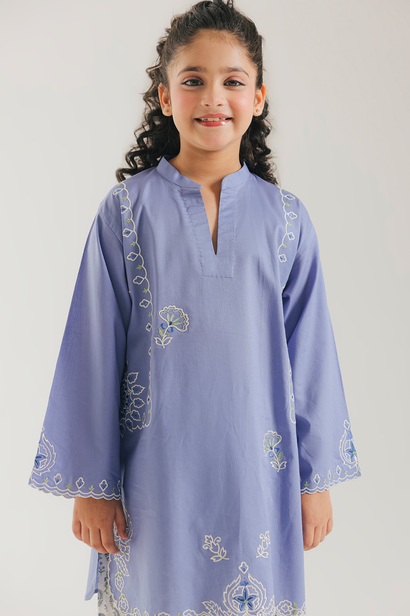 EMBROIDERED SUIT (E1624/402/630 E1624/302/630)