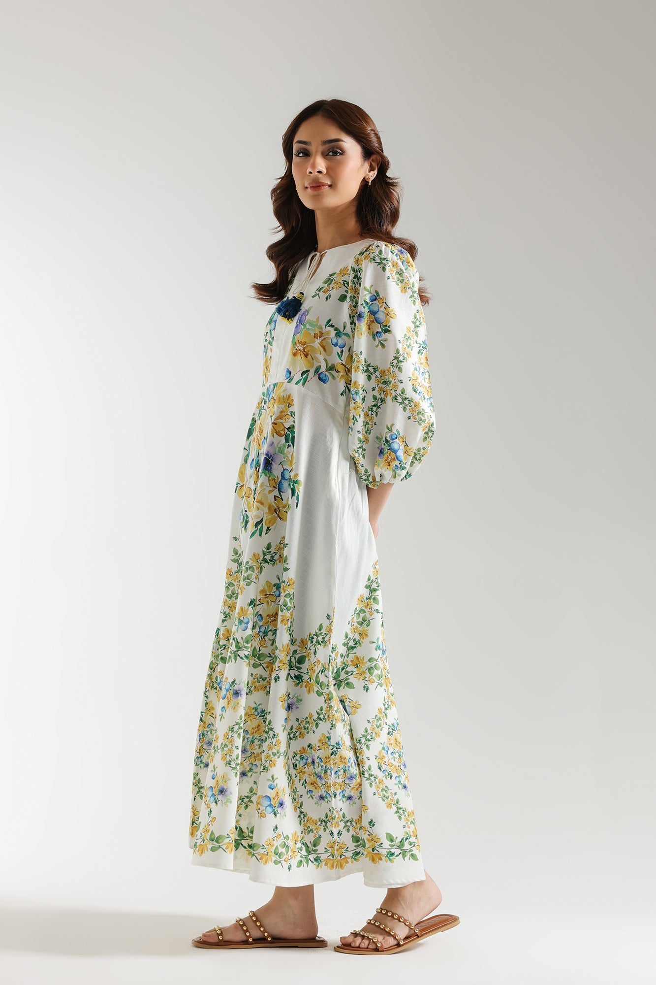 DRESS (E2259/108/002)