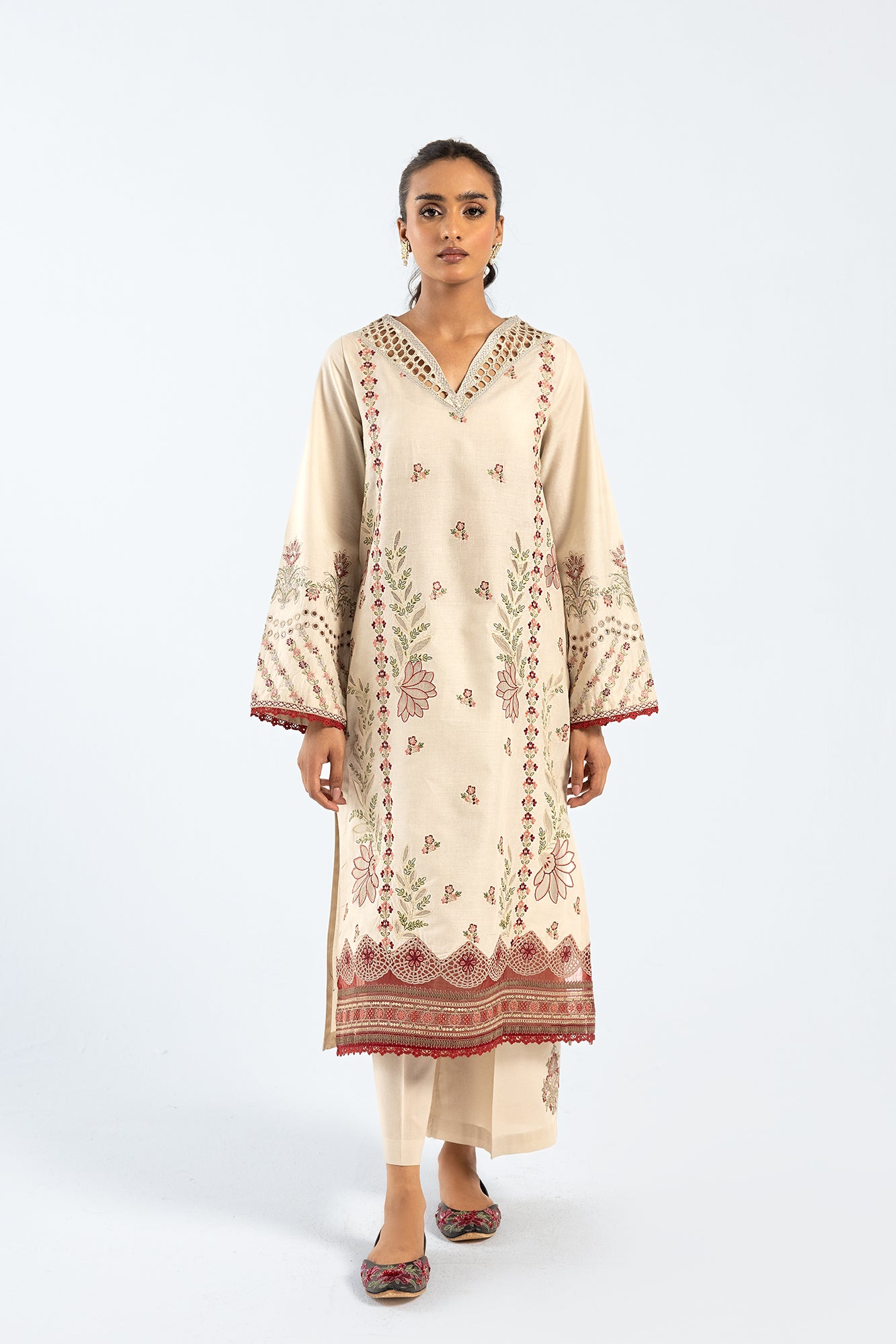 EMBROIDERED SUIT (E2348/103/005)