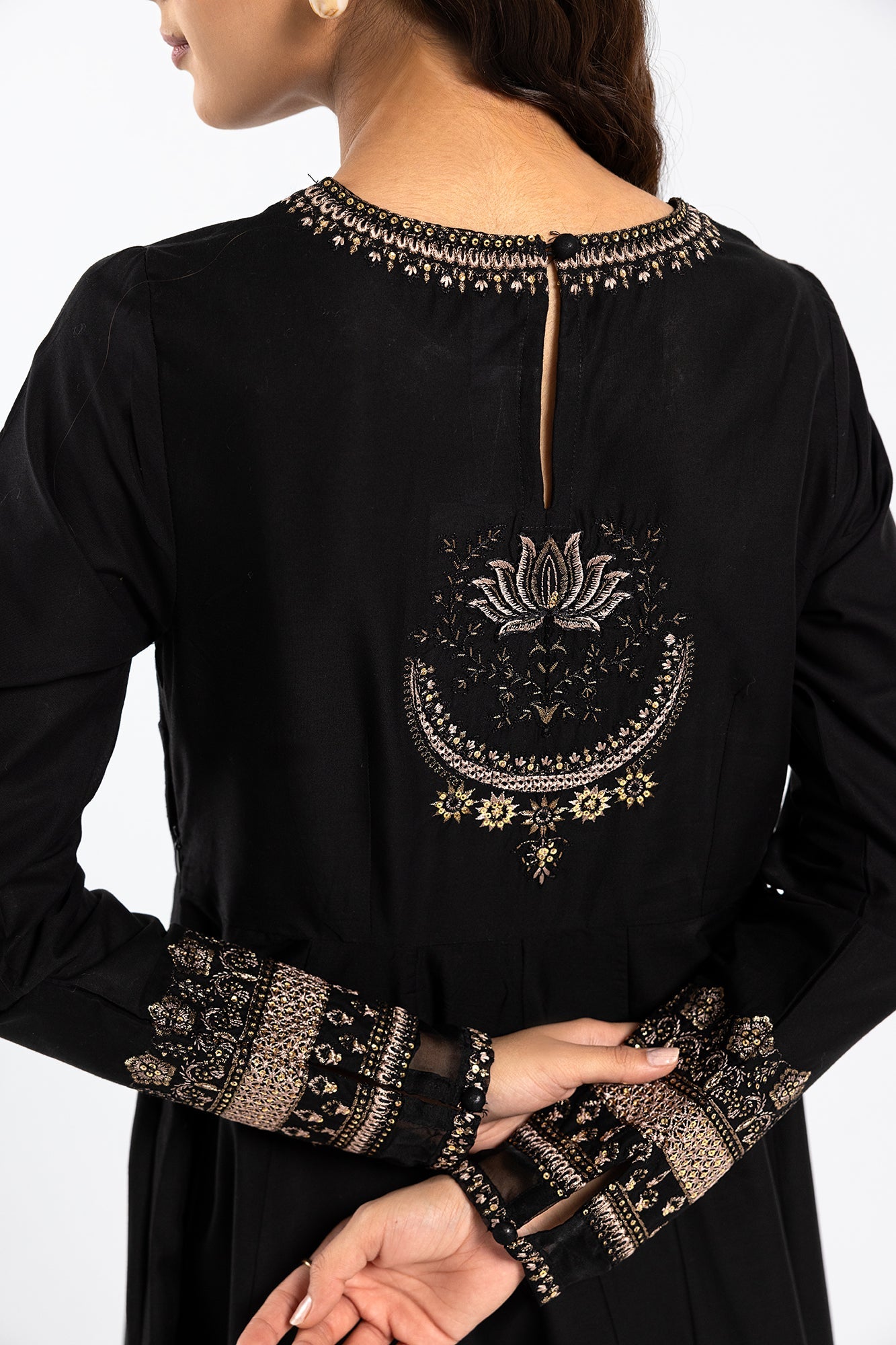 EMBROIDERED SHIRT (E2409/103/902)