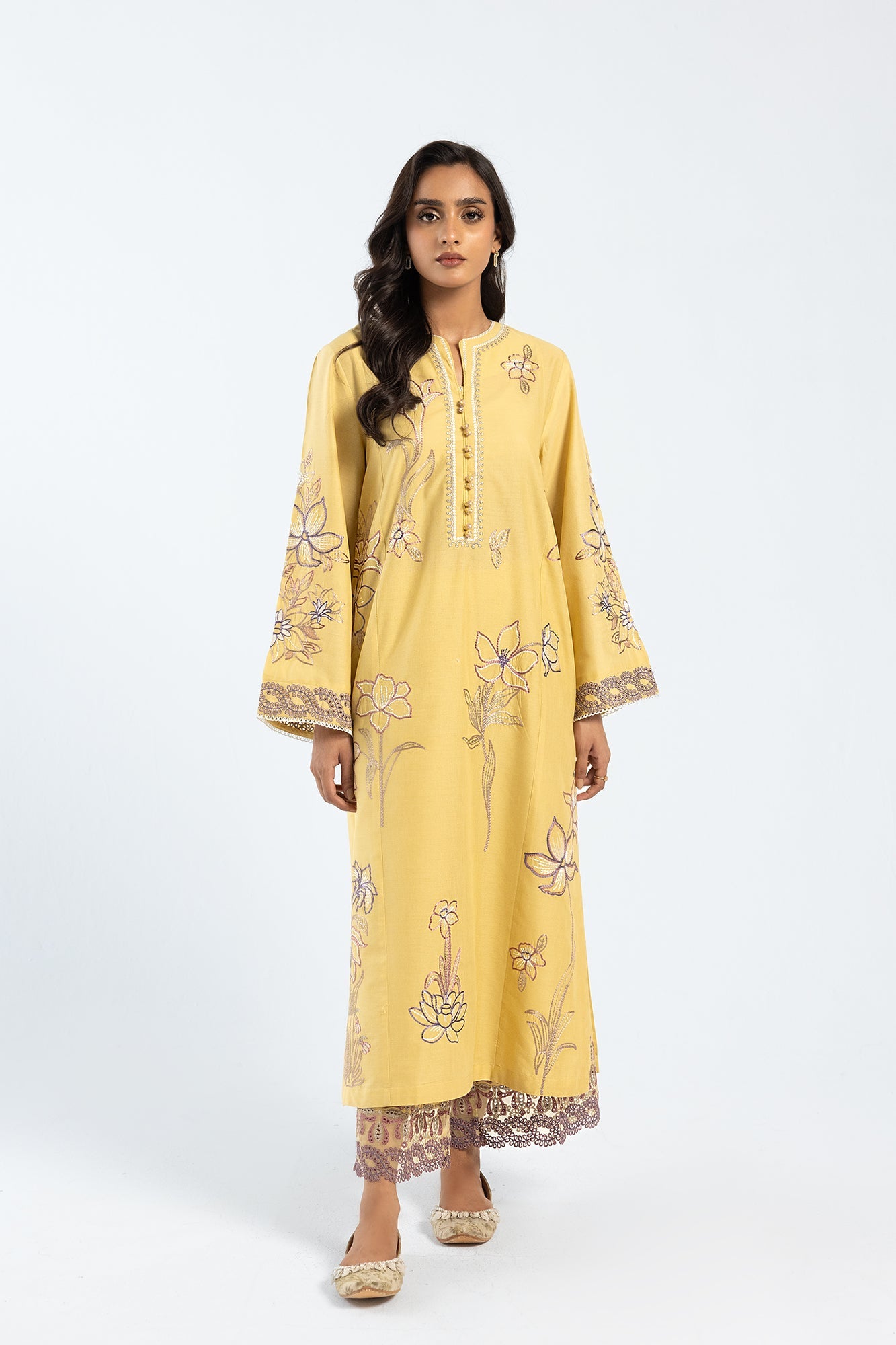 EMBROIDERED SUIT (E2414/103/108)