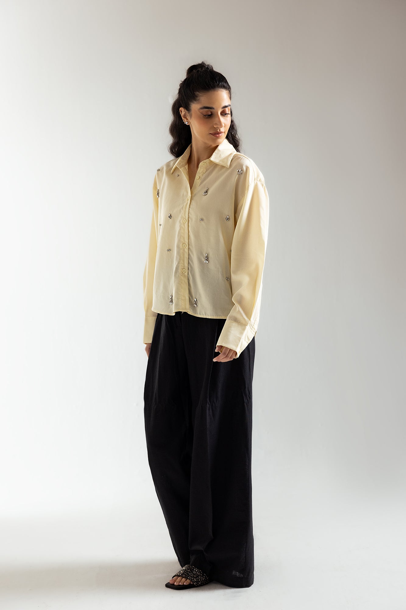 EMBELLISHED SHIRT (E2533/108/112)