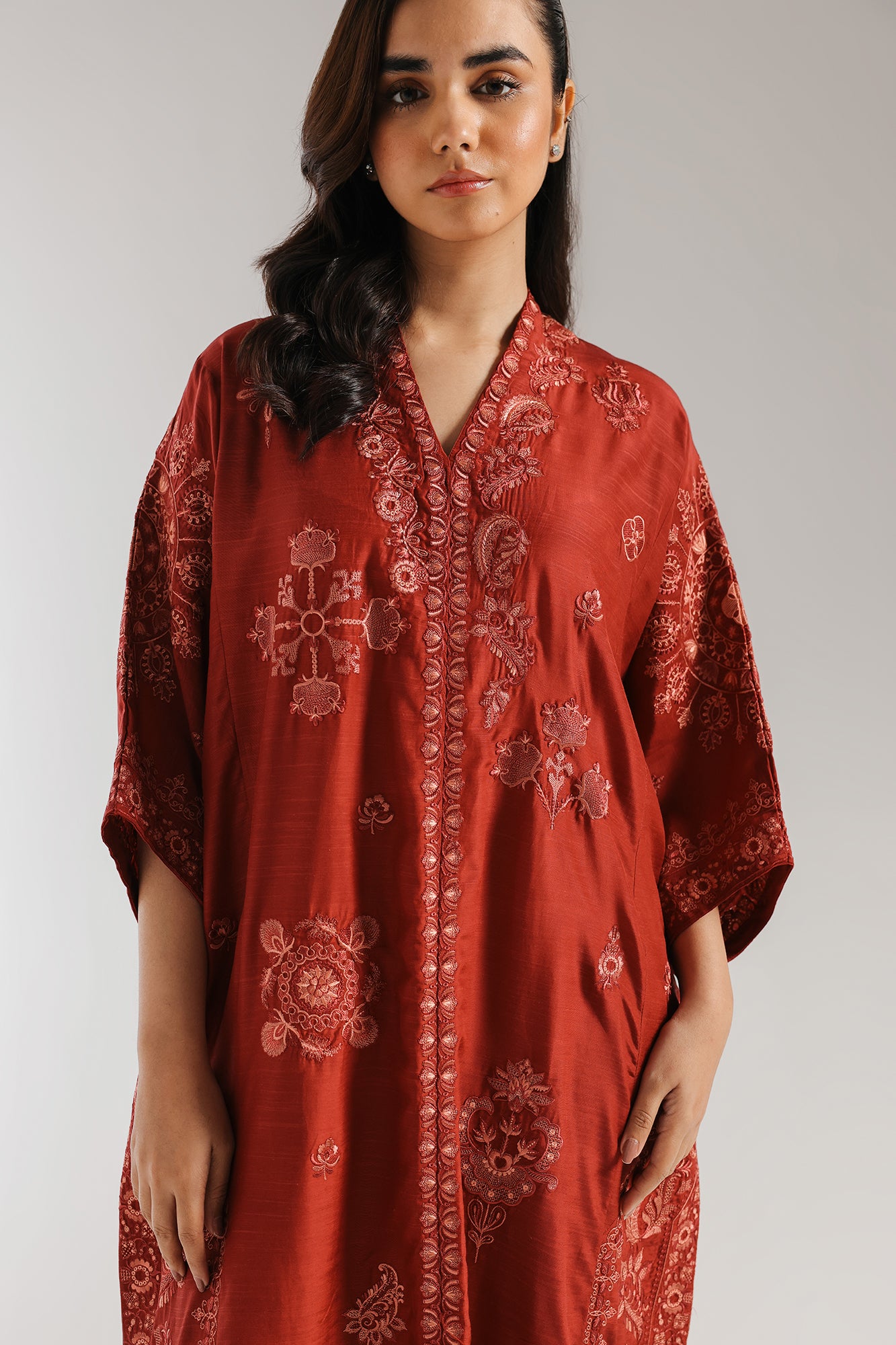 EMBROIDERED SHIRT (E2916/103/414)