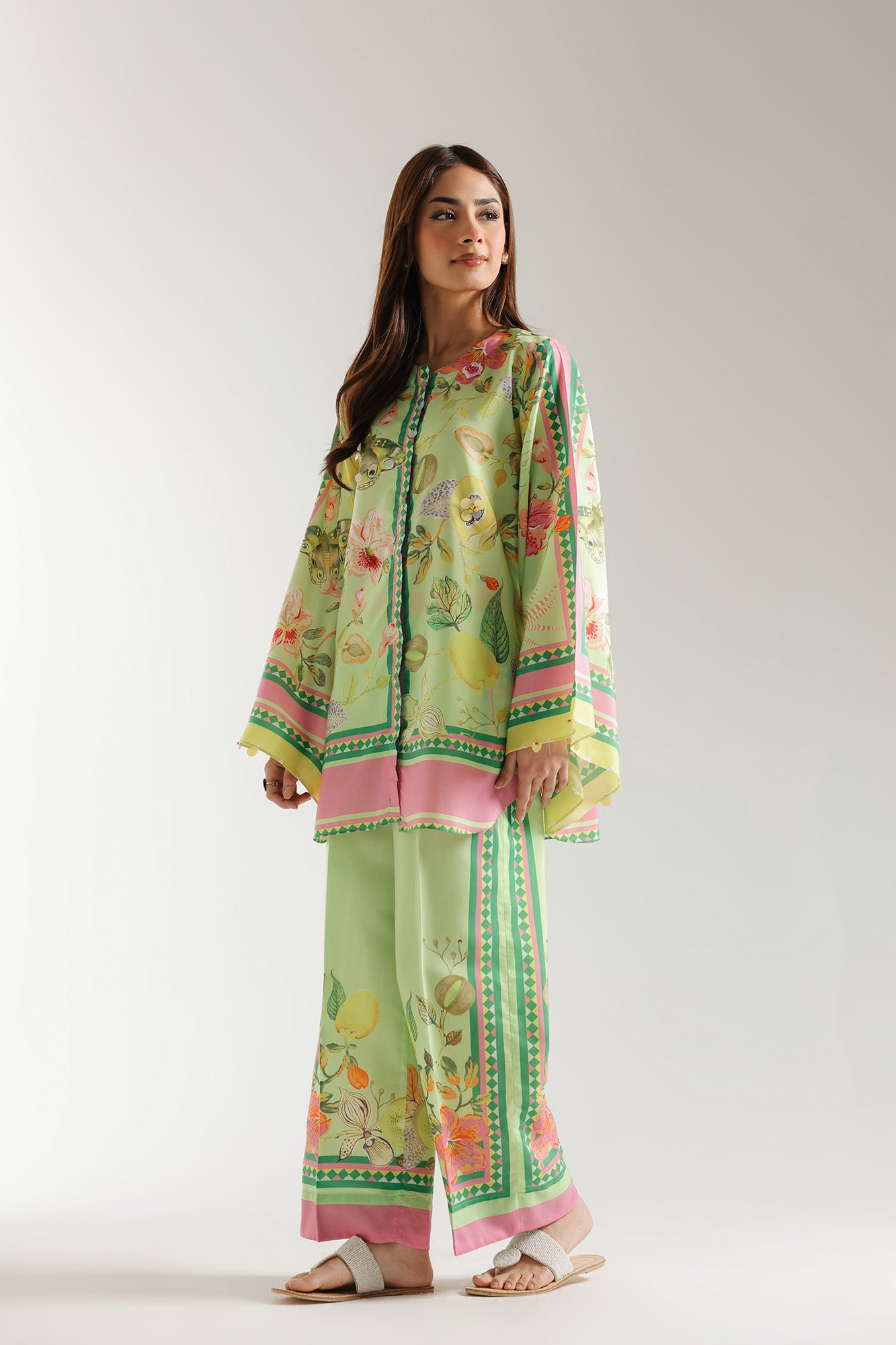 E2985/103/725 SUIT (E2985/103/725)