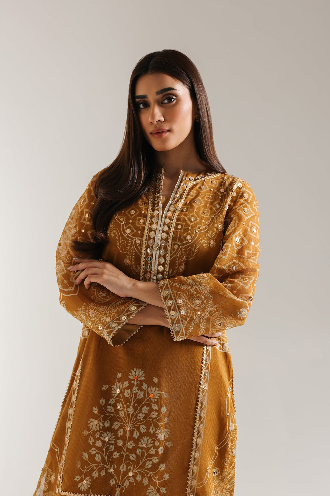 EMBROIDERED SUIT (E3080/103/104)