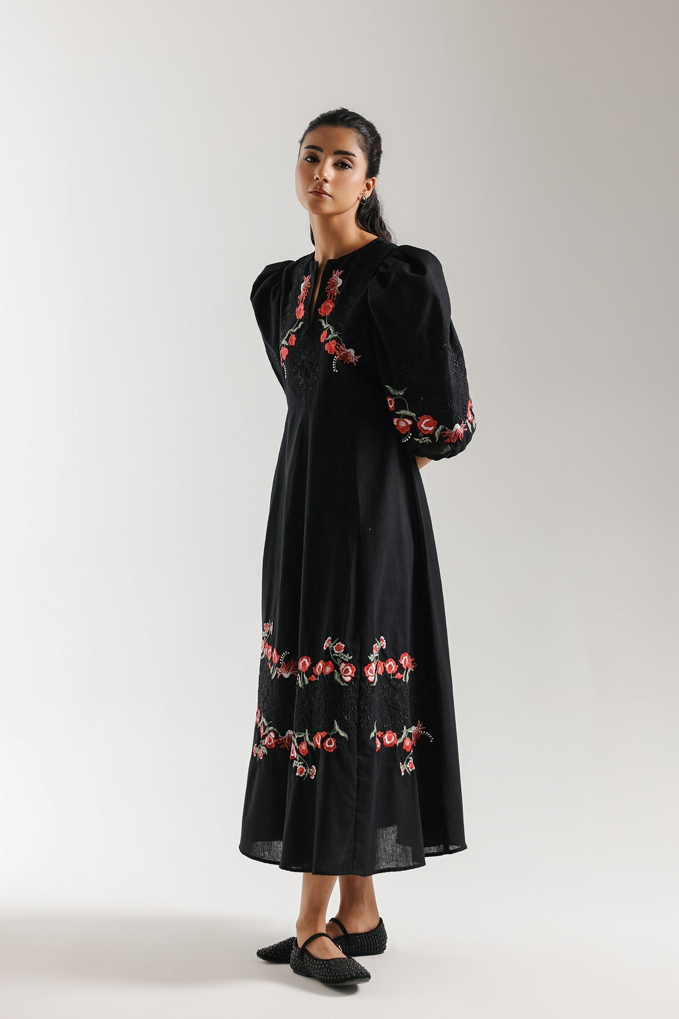 DRESS (E3191/108/902)