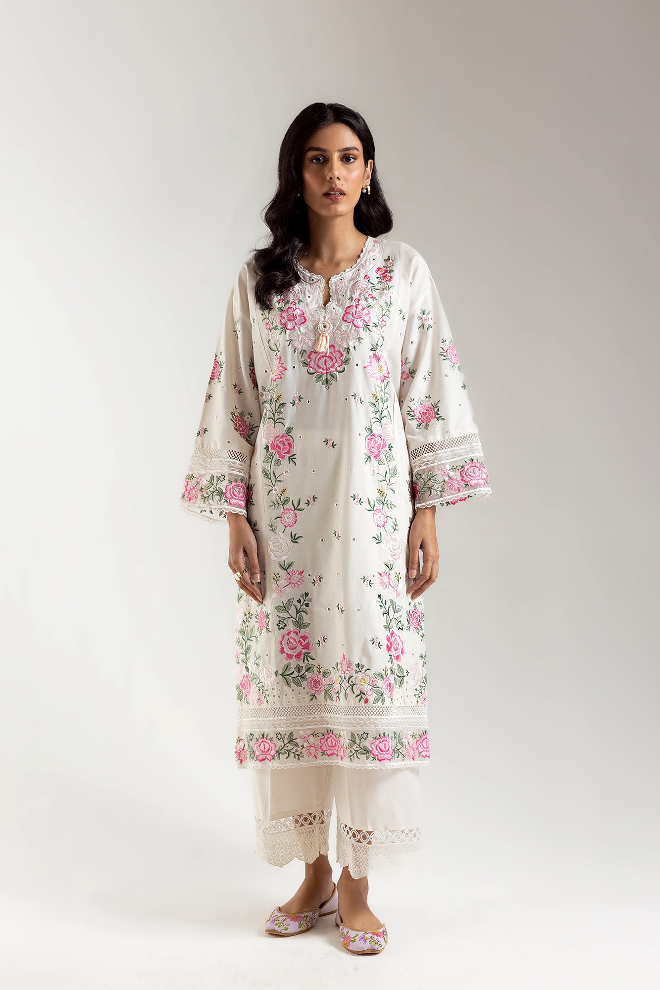 EMBROIDERED SUIT (E103/002/3290)