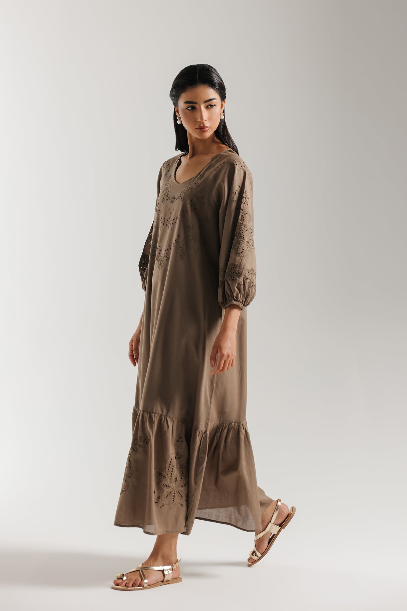 DRESS (E3304/108/801)