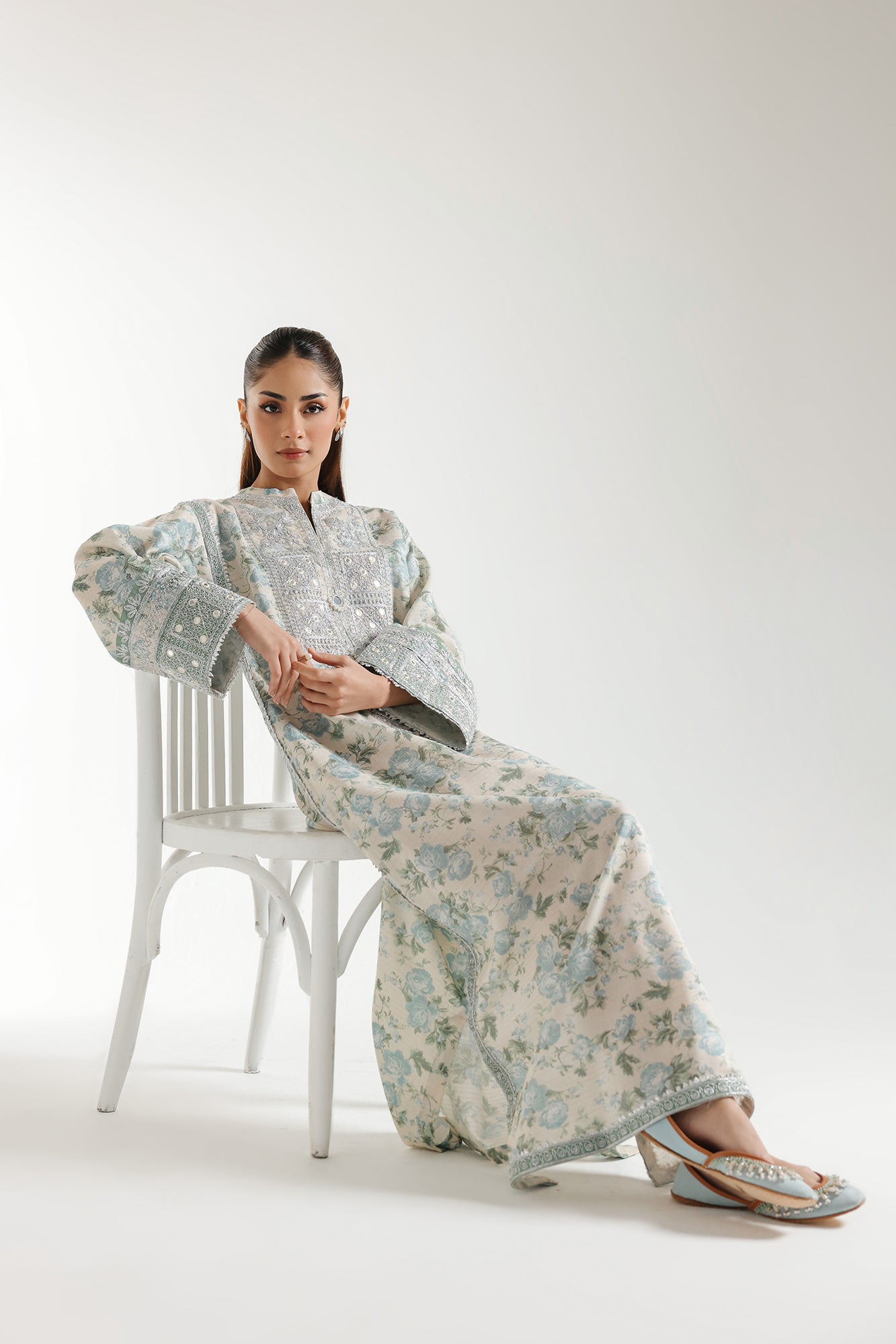 EMBROIDERED SHIRT (E3338/103/002)