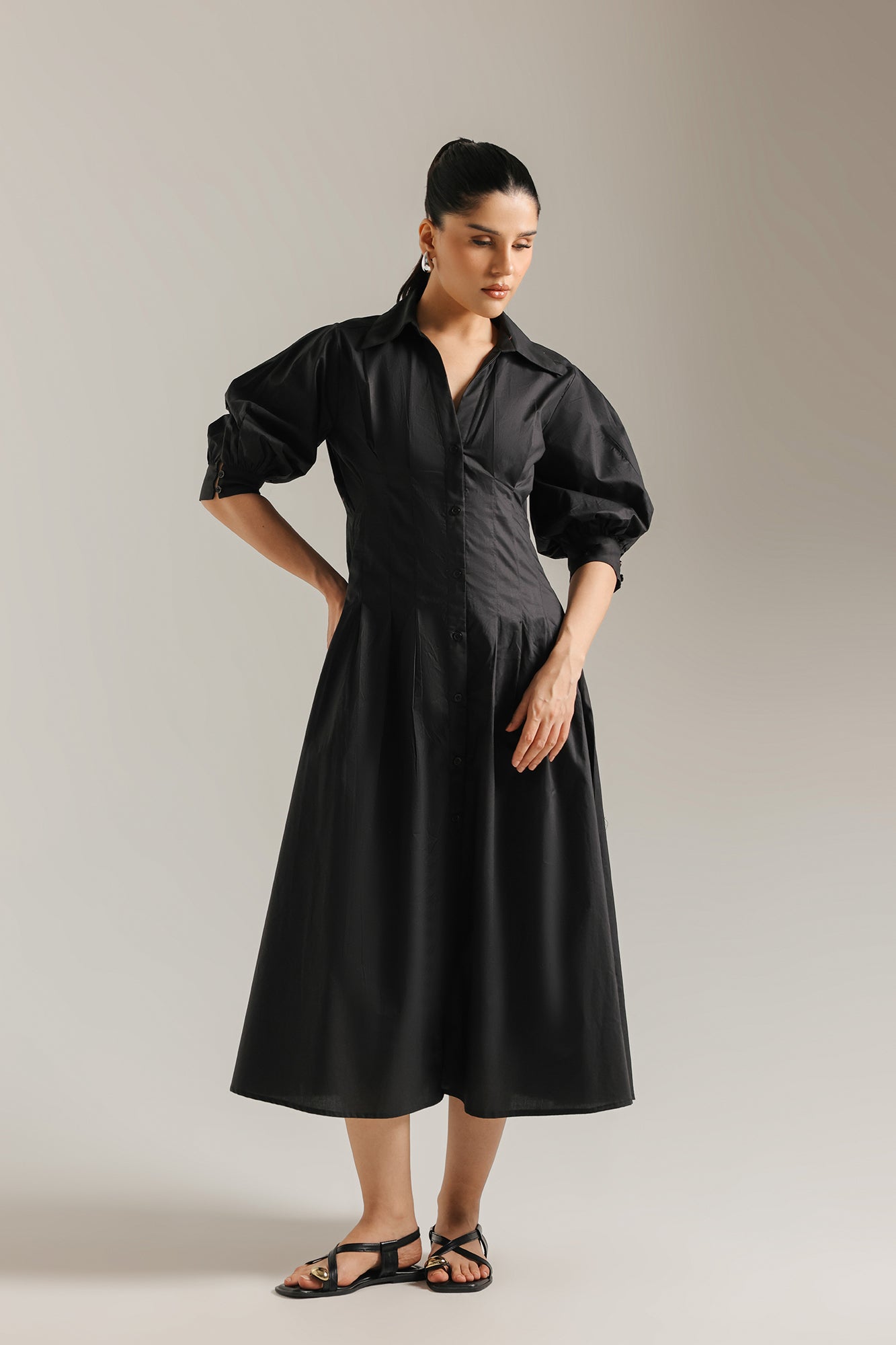 DRESS (E3351/108/902)