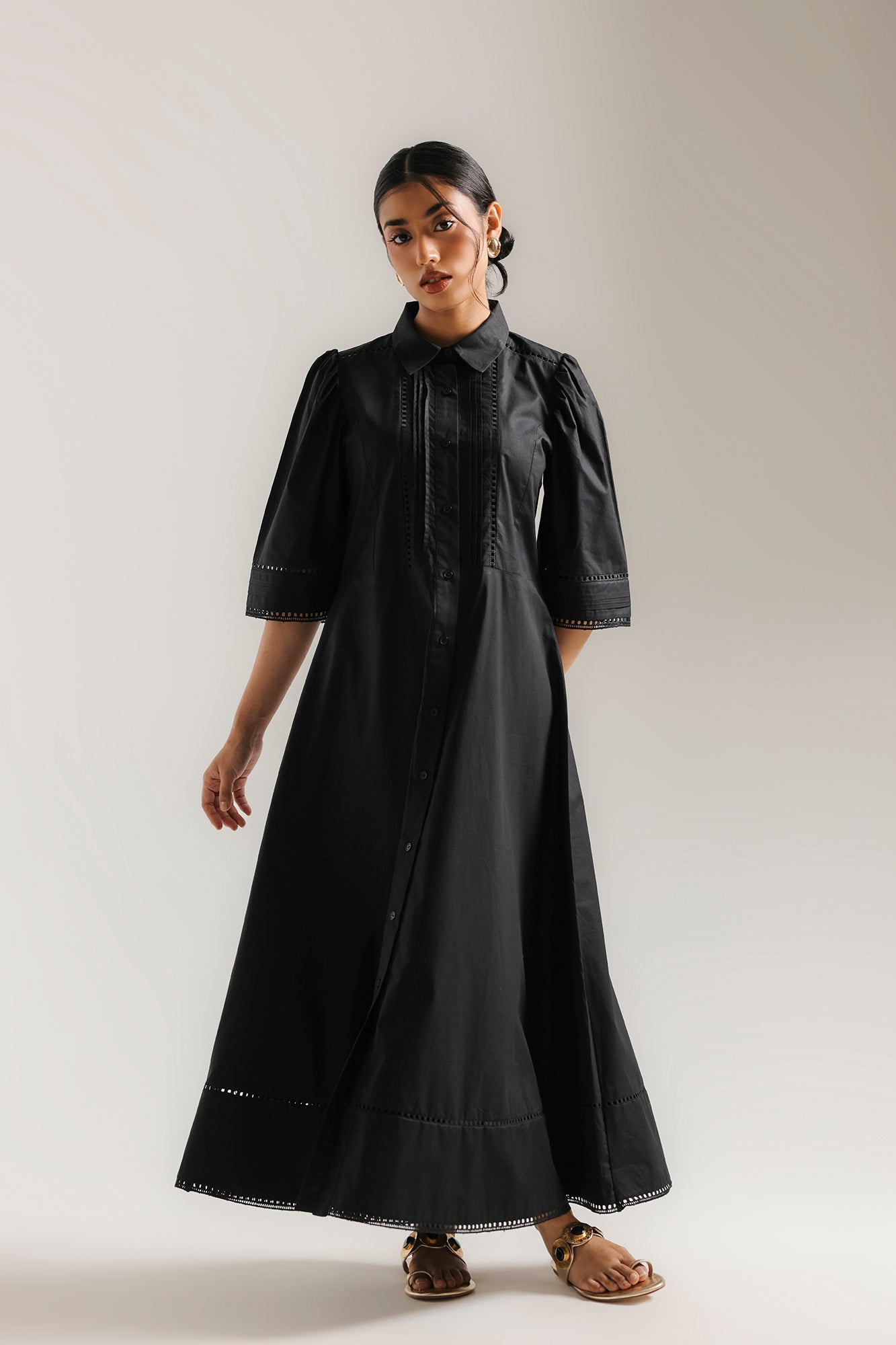DRESS (E3353/108/901)