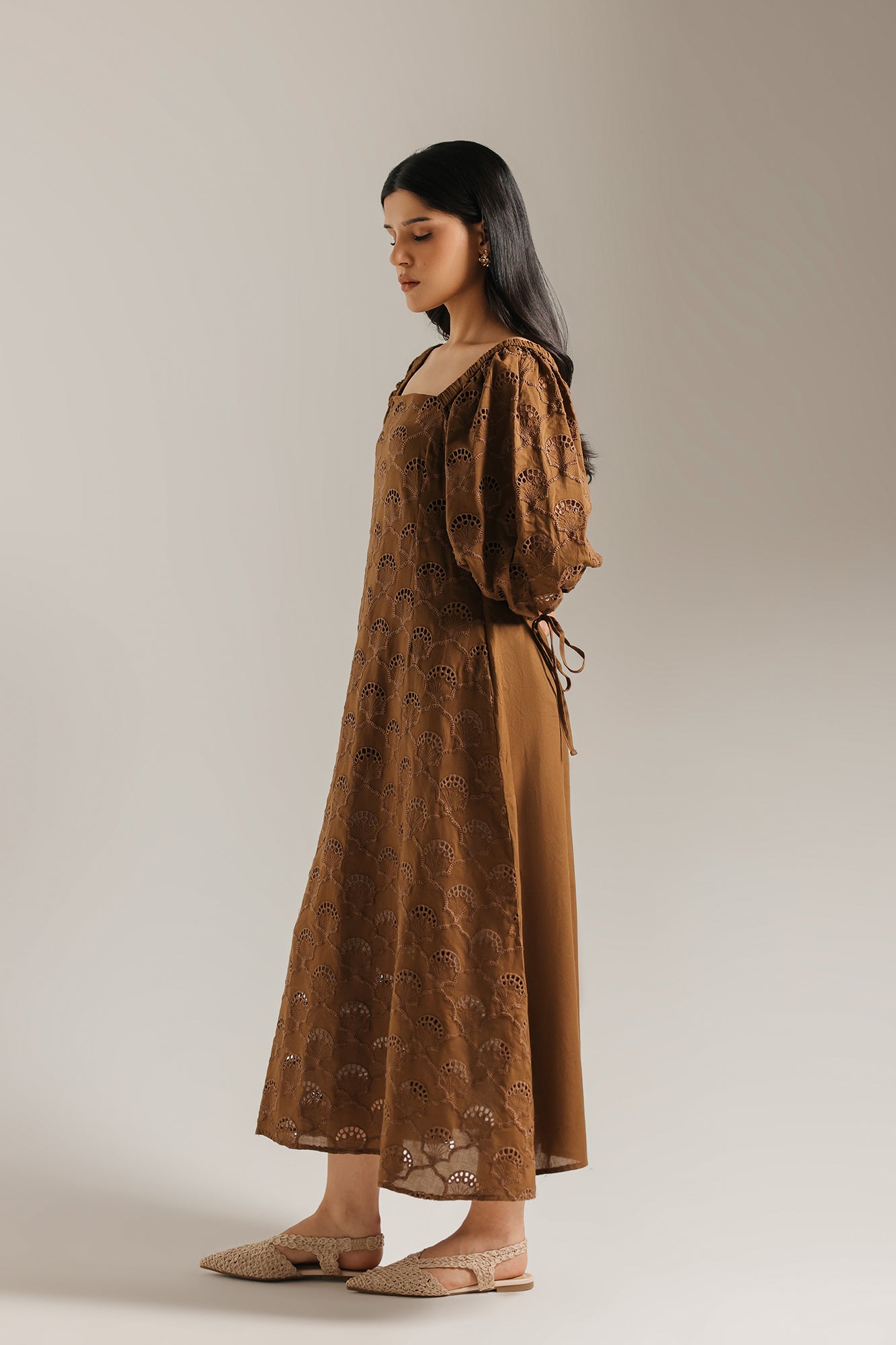 DRESS (E3356/108/804)