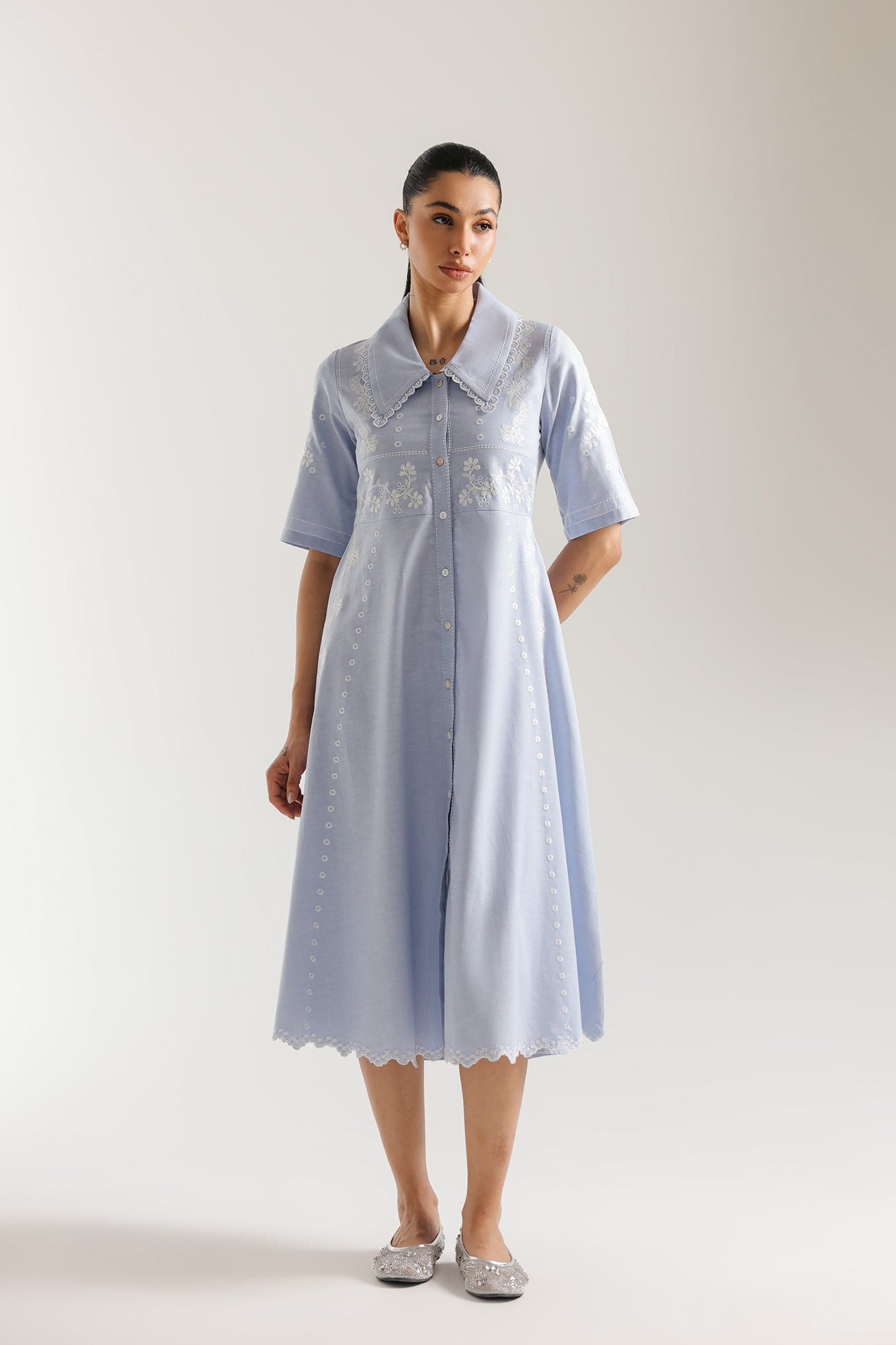 DRESS (E3366/108/635)