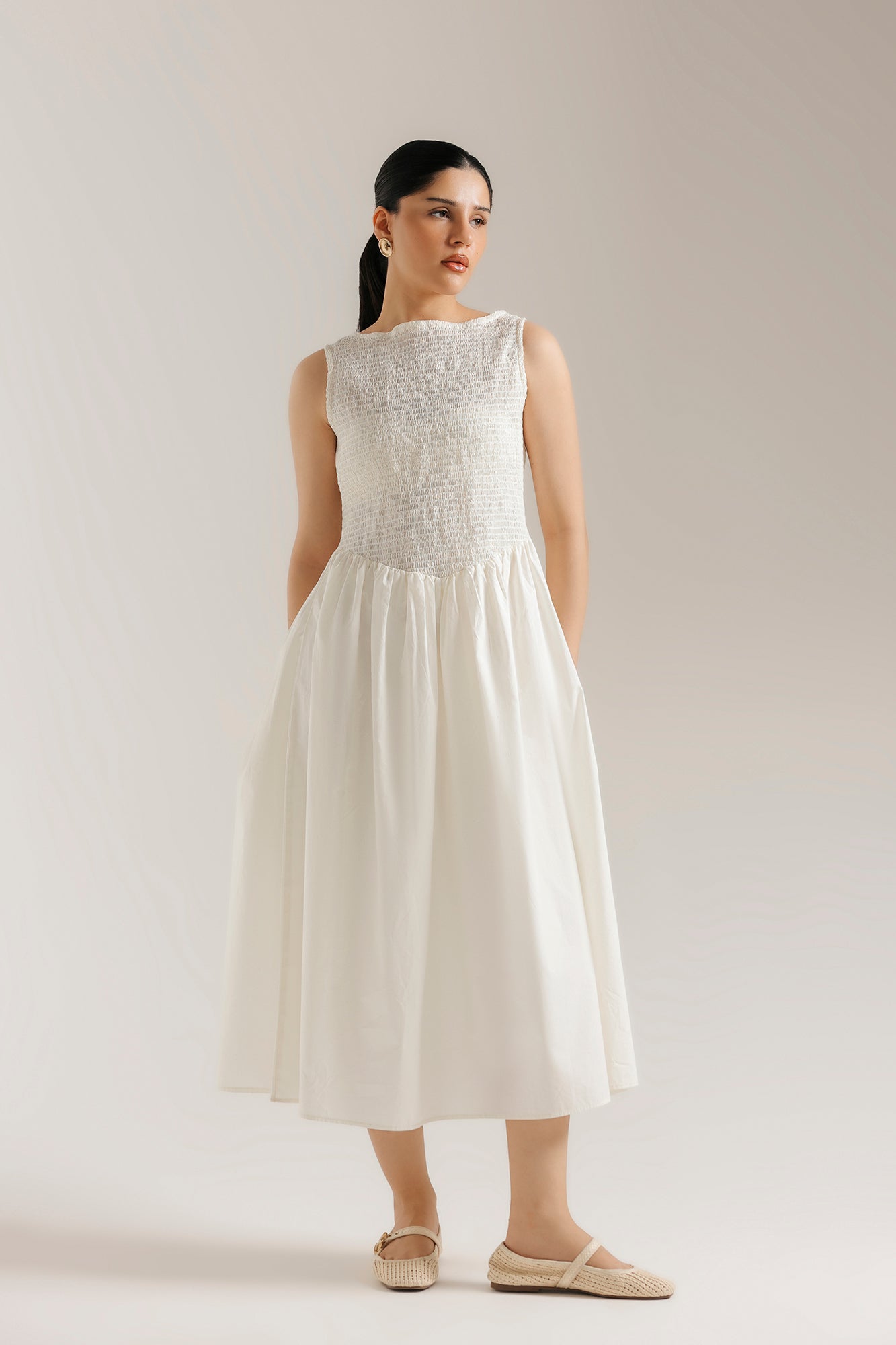 DRESS (E3368/108/003)
