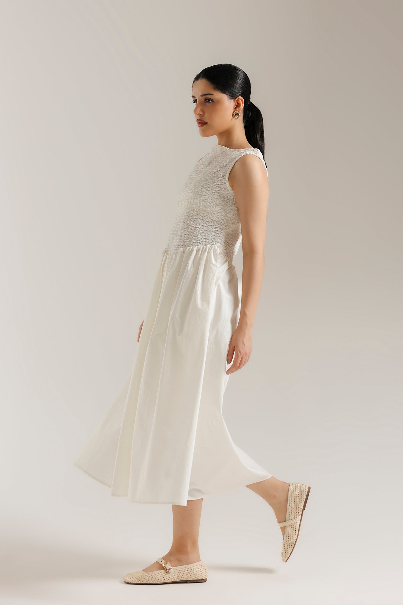 DRESS (E3368/108/003)