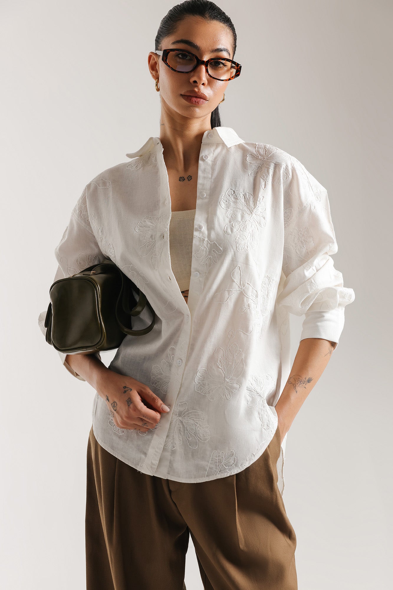 EMBROIDERED SHIRT (E3433/108/001)