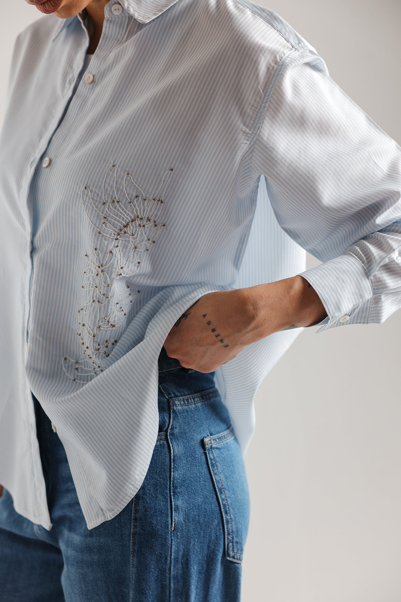 EMBROIDERED SHIRT (E3450/108/001)