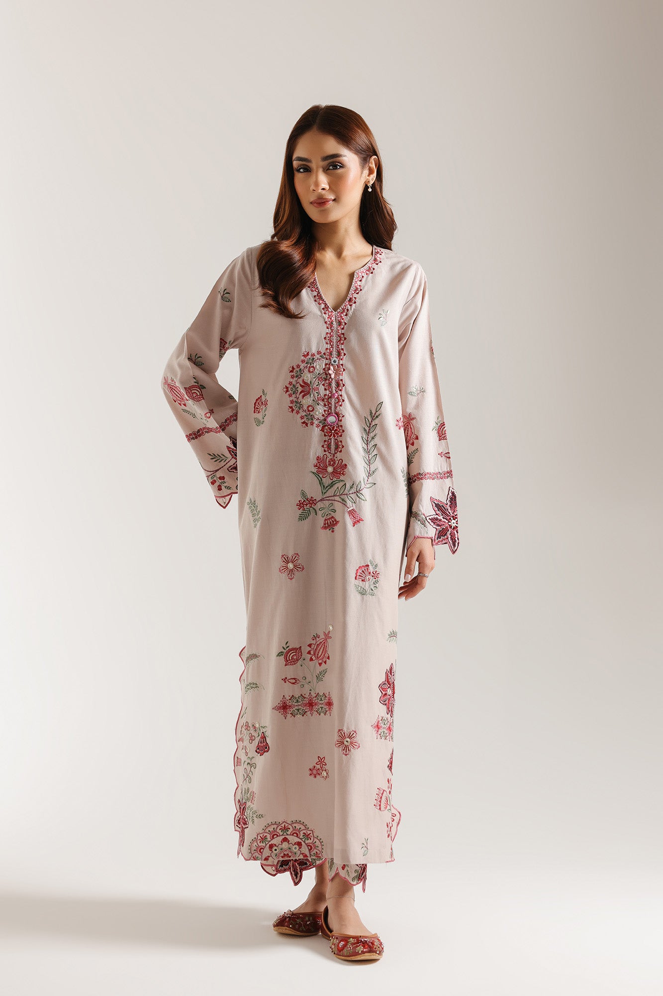 EMBROIDERED SUIT (E3474/103/112)