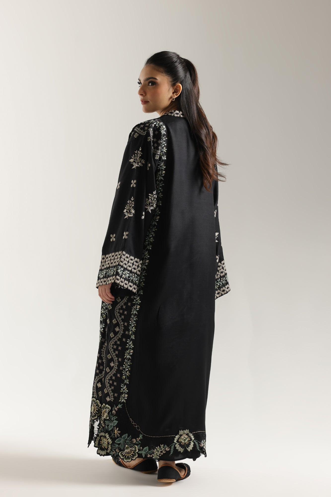 EMBROIDERED SUIT (E3727/103/902)