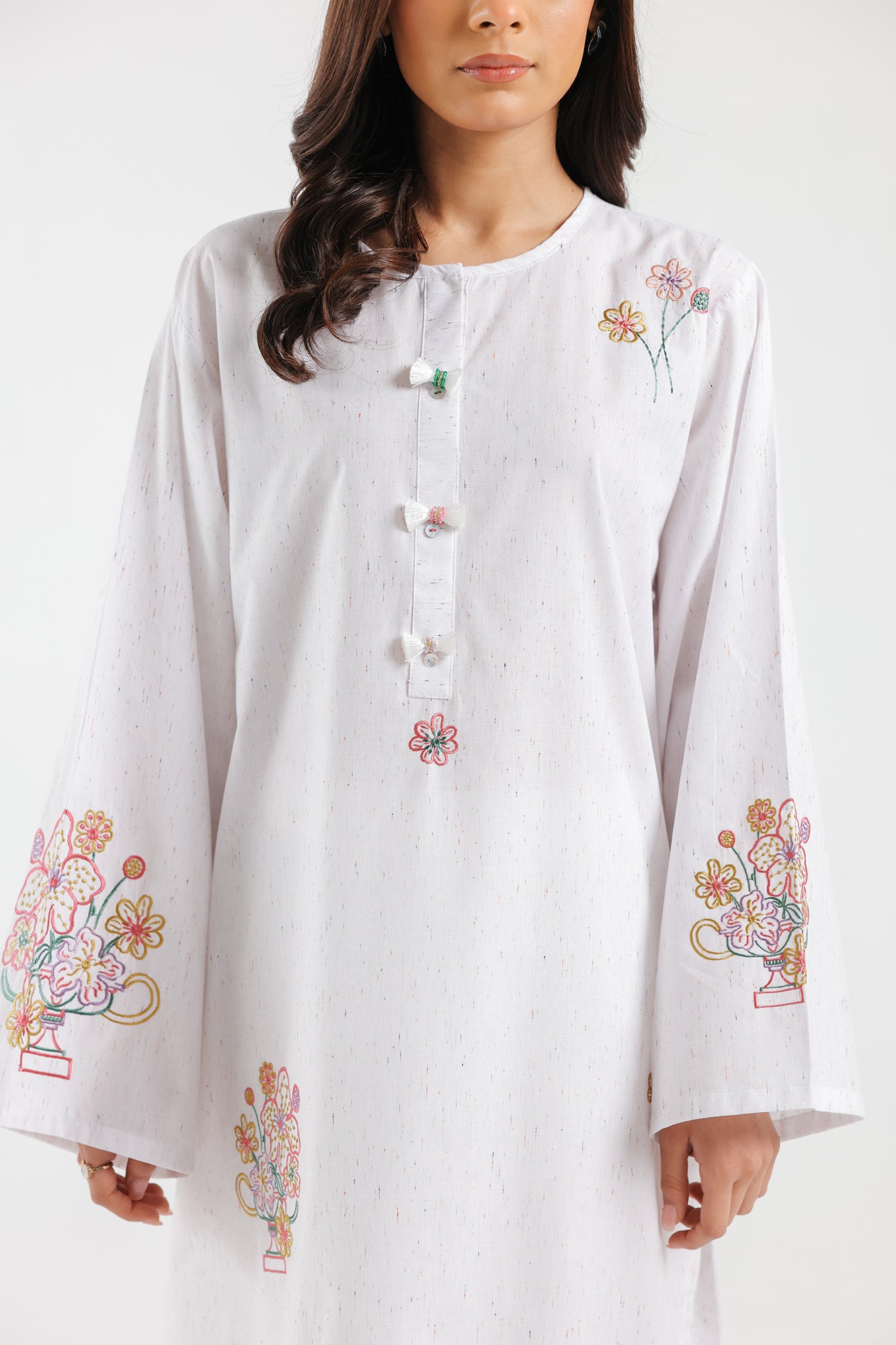 EMBROIDERED SHIRT (E4070/102/003)