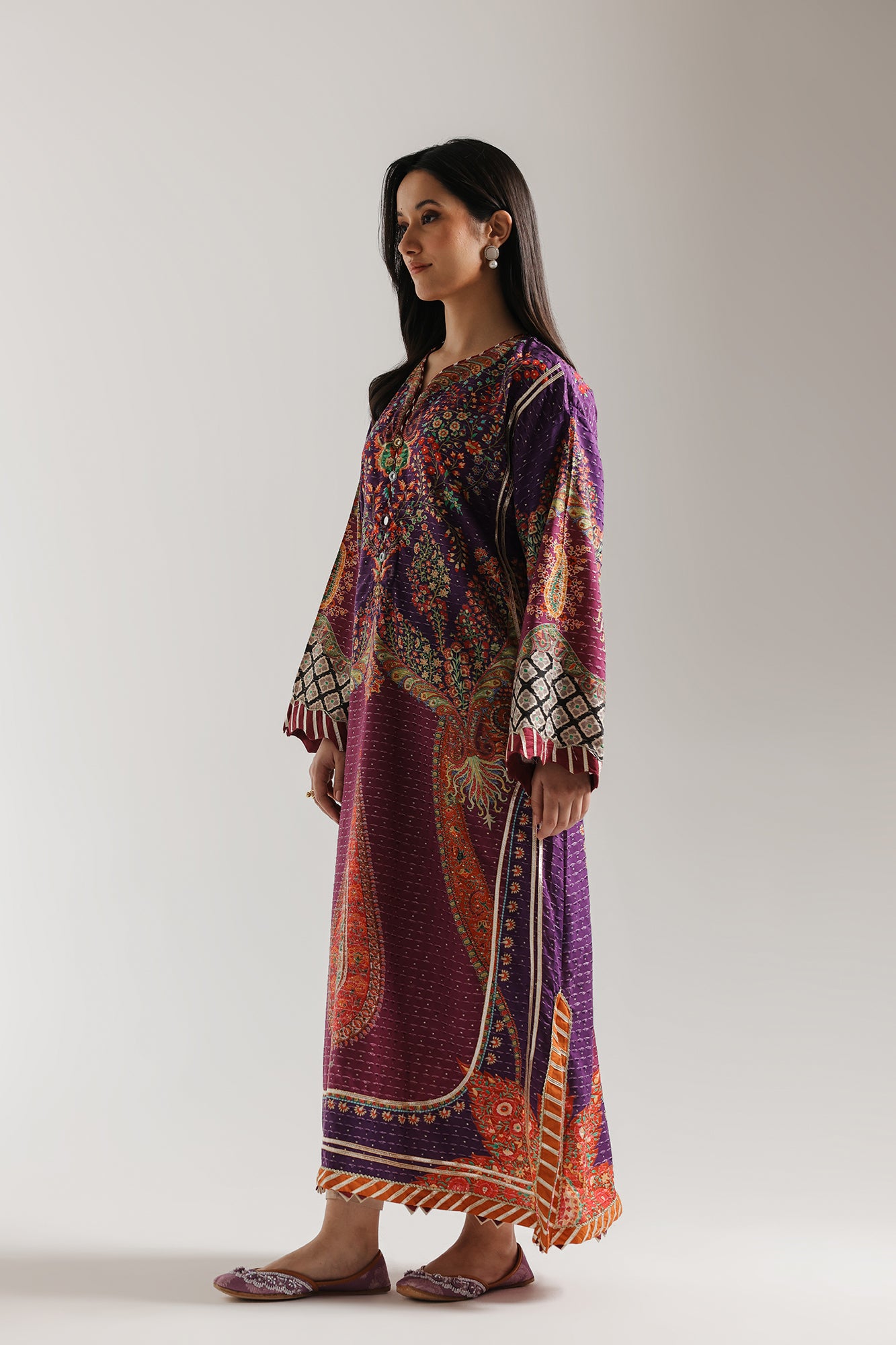 EMBROIDERED KAFTAN (E4106/103/403)
