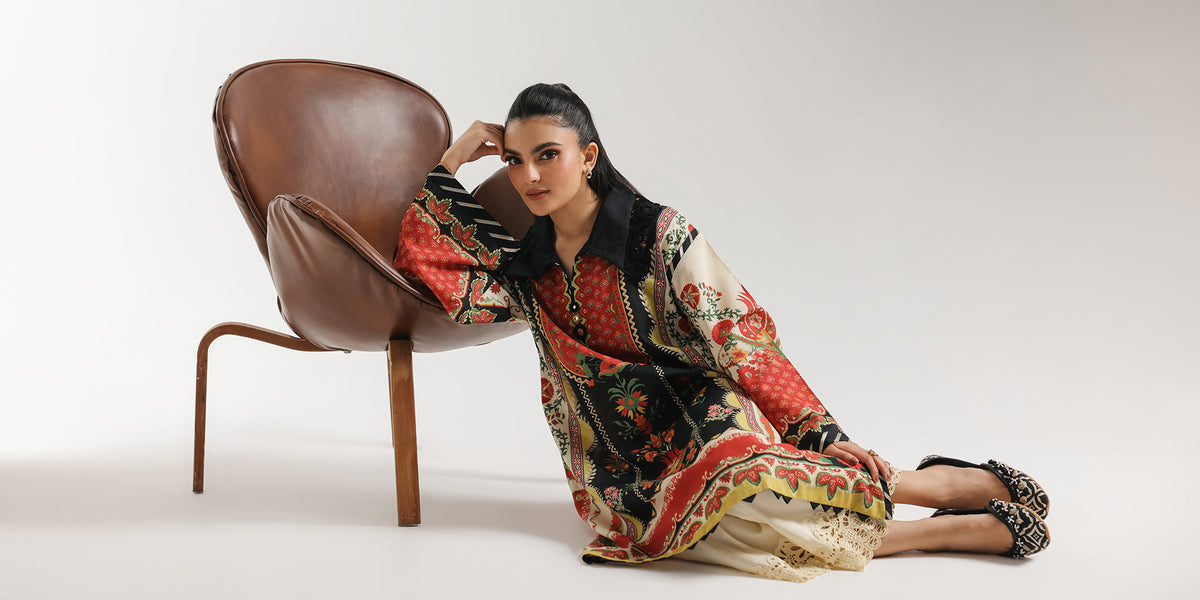 EMBROIDERED SUIT (E4176/103/005)