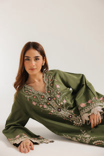EMBROIDERED SUIT (E4248/103/122)