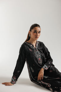EMBROIDERED KAFTAN (E4397/103/901)