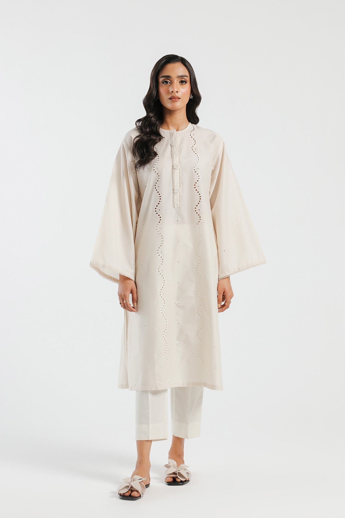 EMBROIDERED SHIRT (E4443/102/005)
