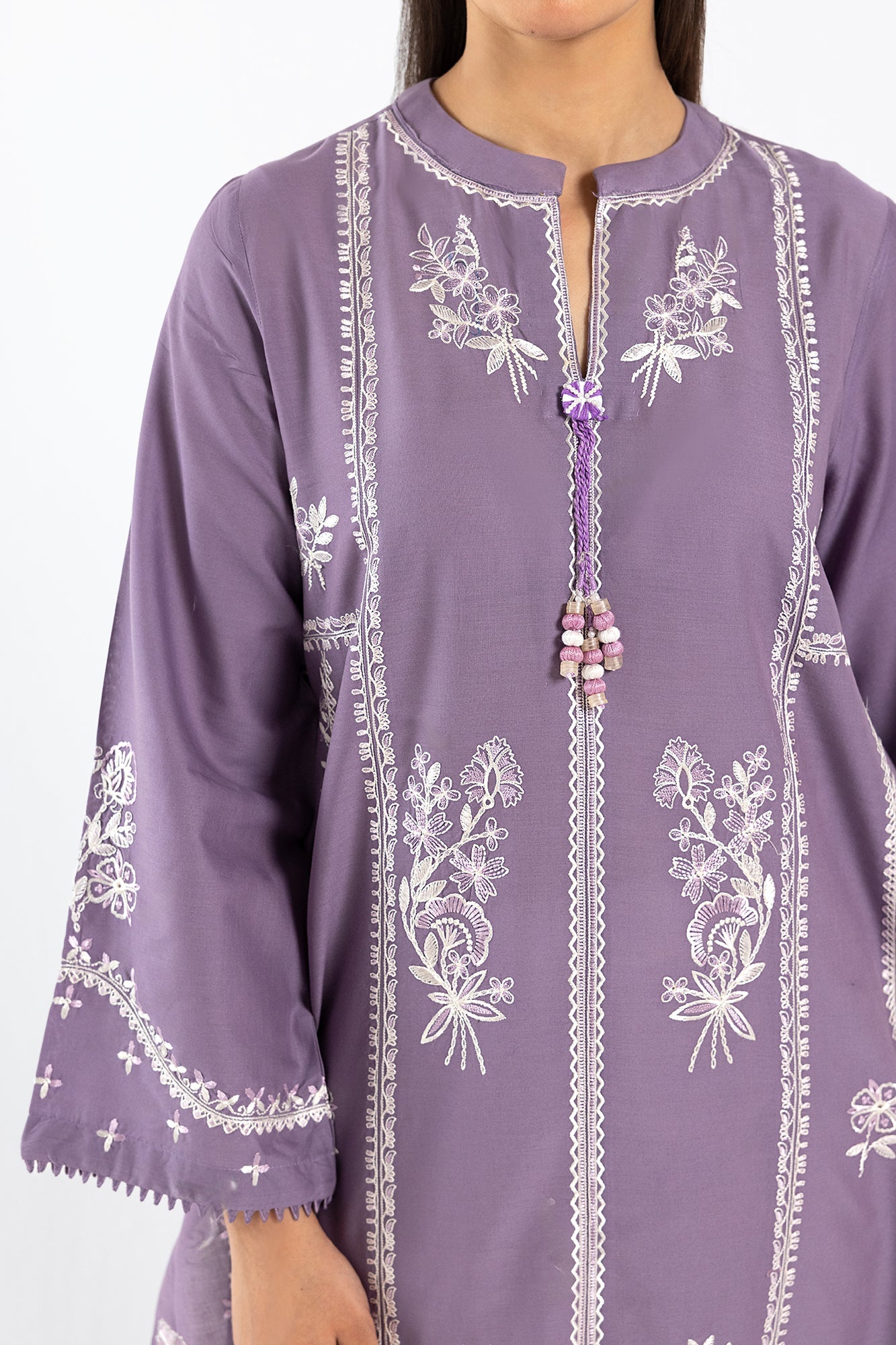 EMBROIDERED SHIRT (E4453/102/508)