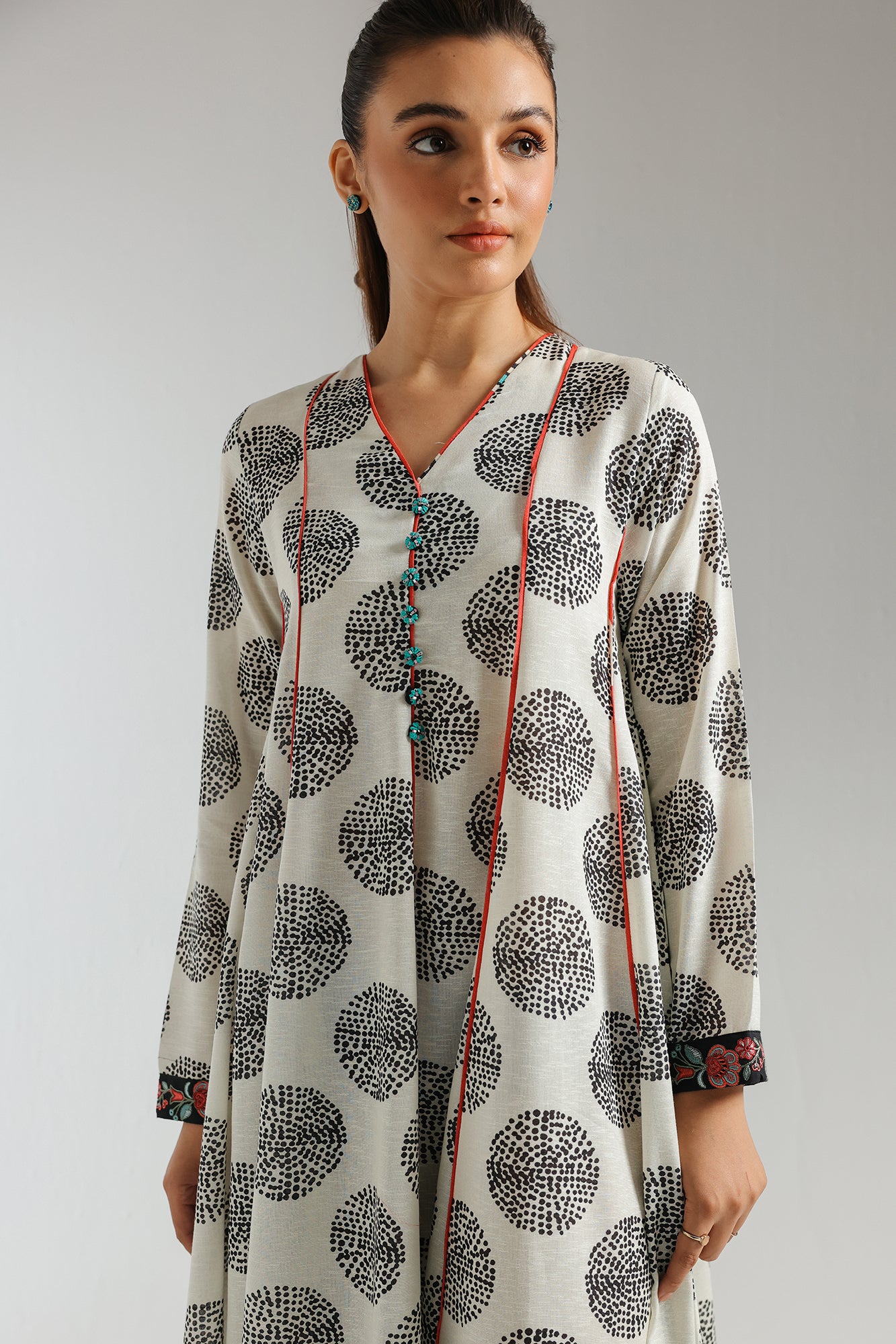 EMBROIDERED SHIRT (E5041/102/004)