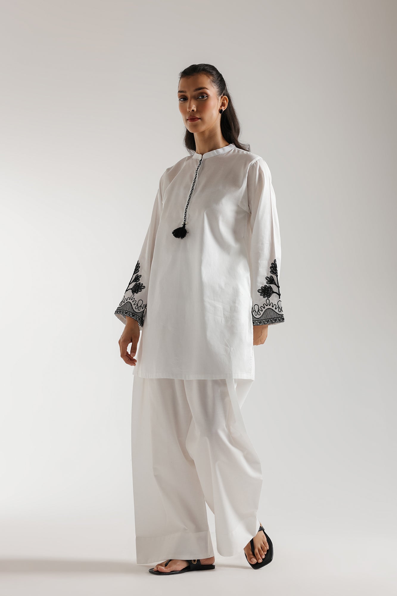 EMBROIDERED SHIRT (E5868/102/001)