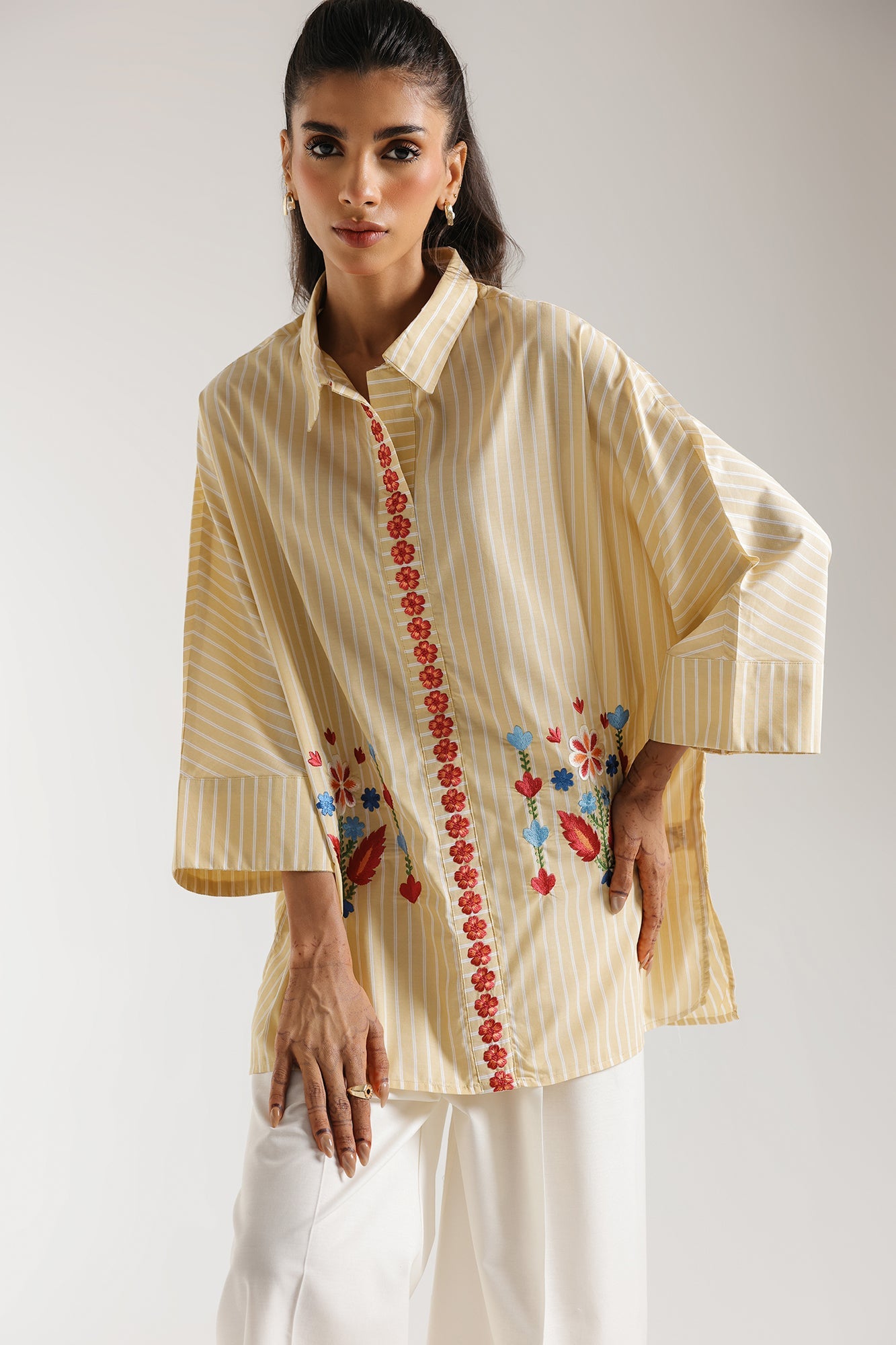 EMBROIDERED SHIRT (E5872/102/124)