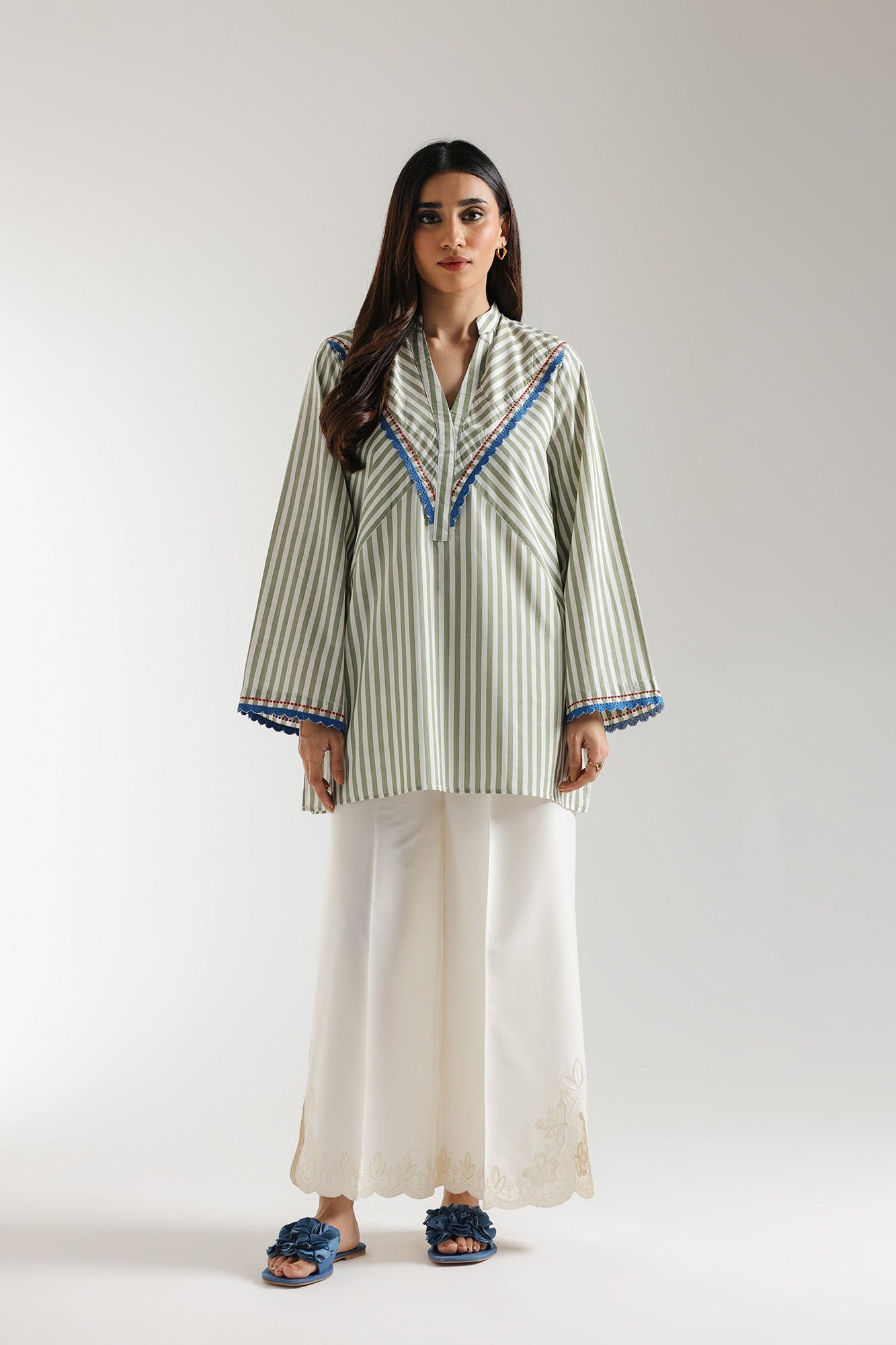 EMBROIDERED SHIRT (E5873/102/122)