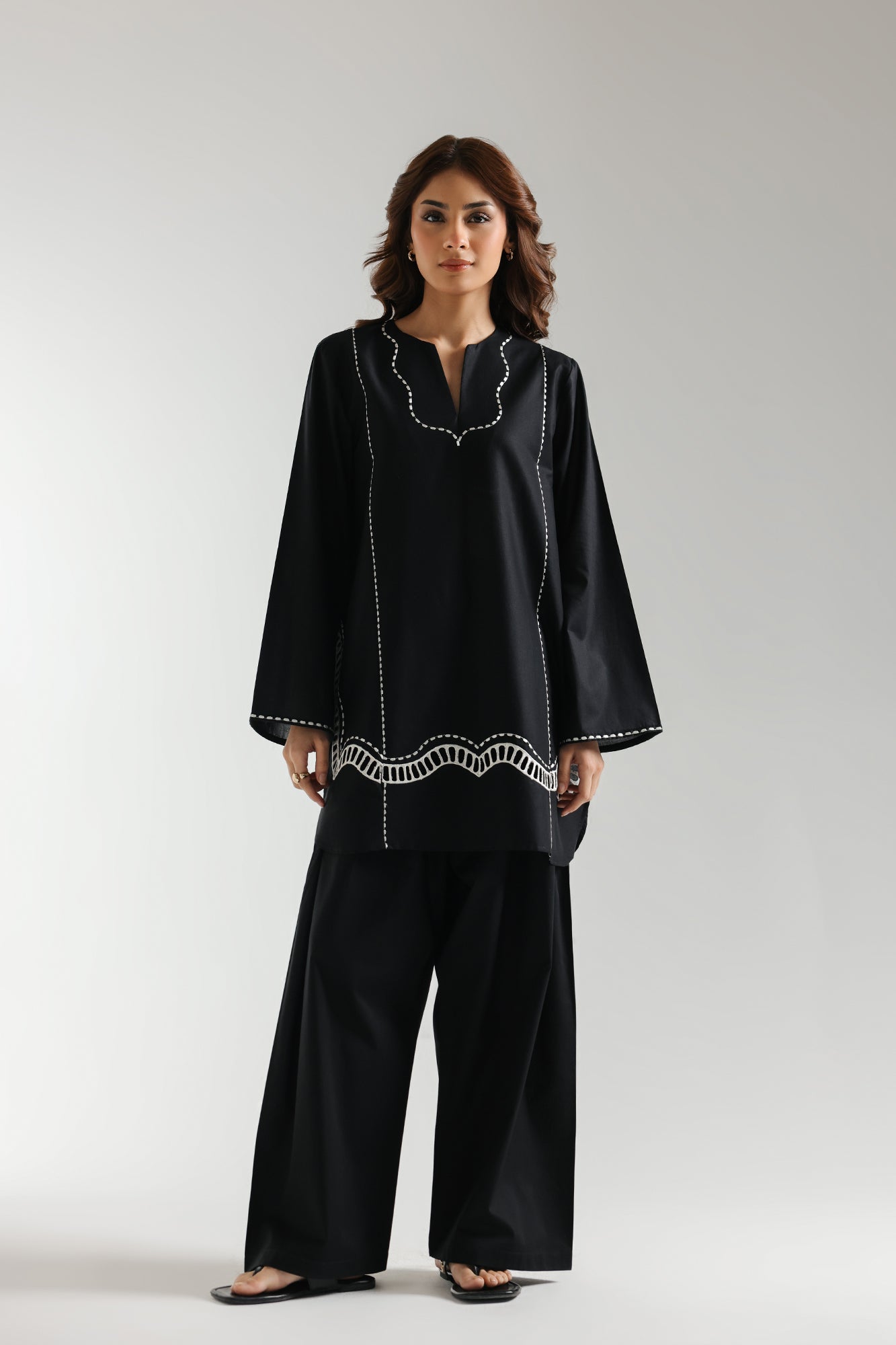 EMBROIDERED SHIRT (E102/901/5880)