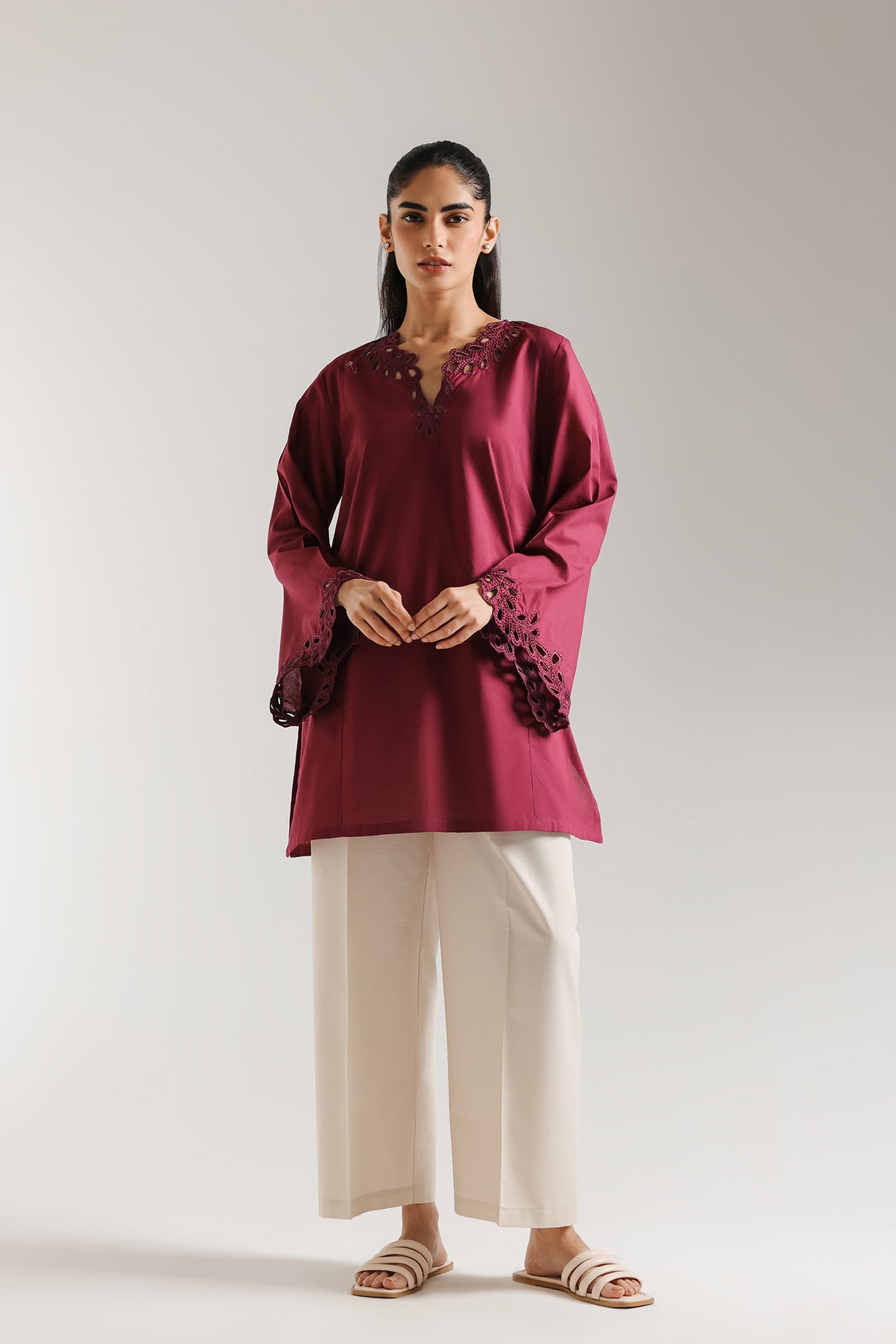 EMBROIDERED SHIRT (E5882/102/404)