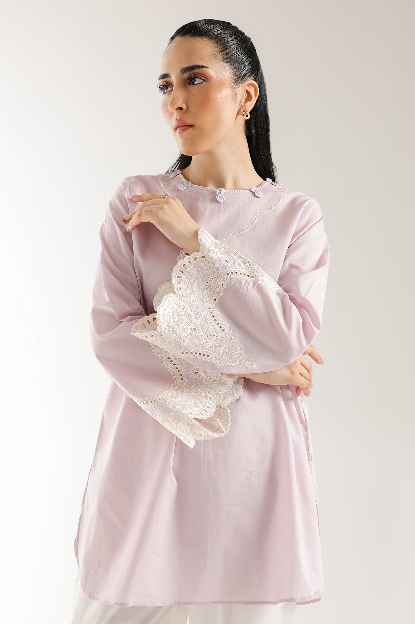 EMBROIDERED SHIRT (E5883/102/514)
