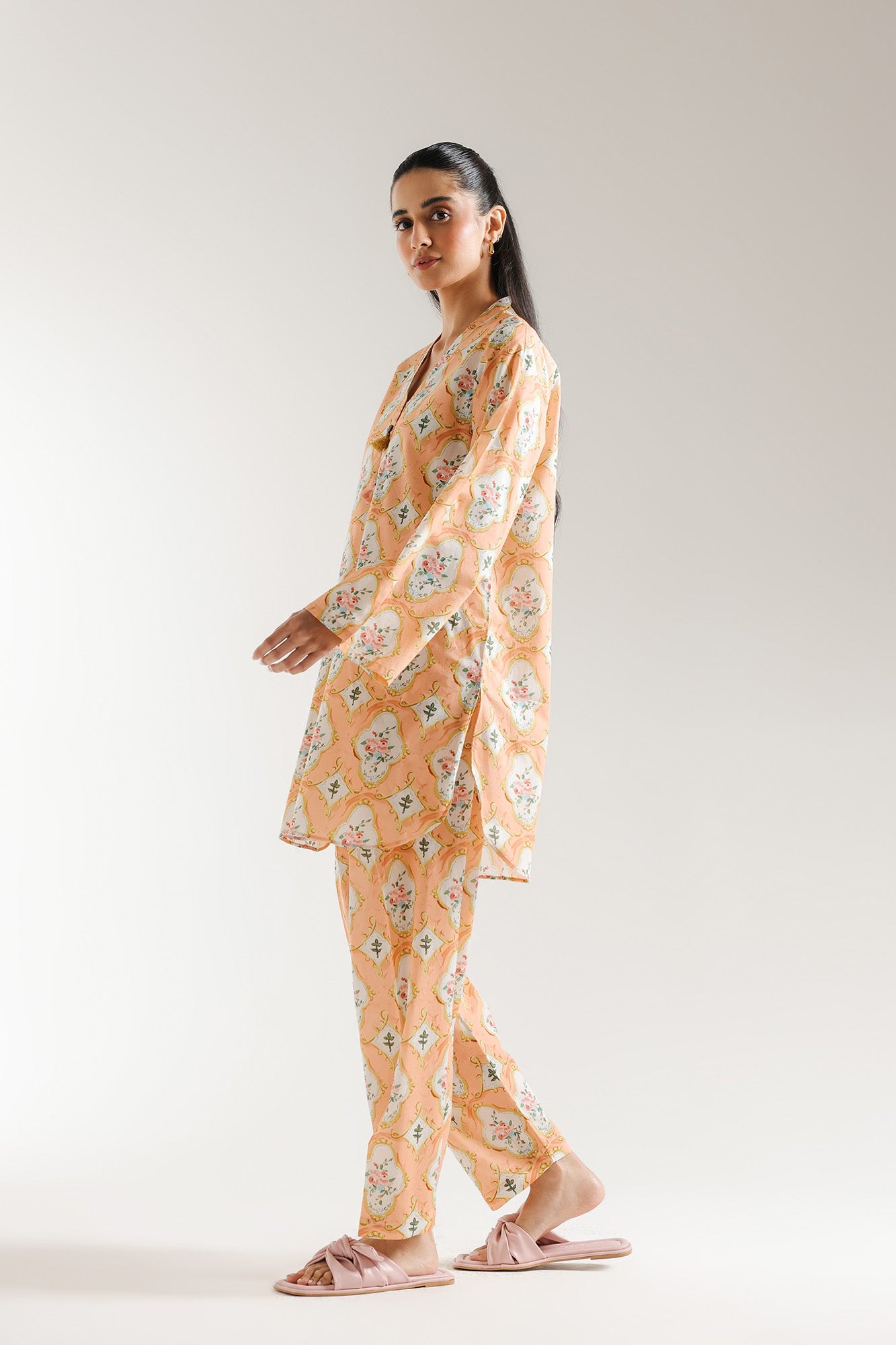 PRINTED SUIT (E6068/102/327)