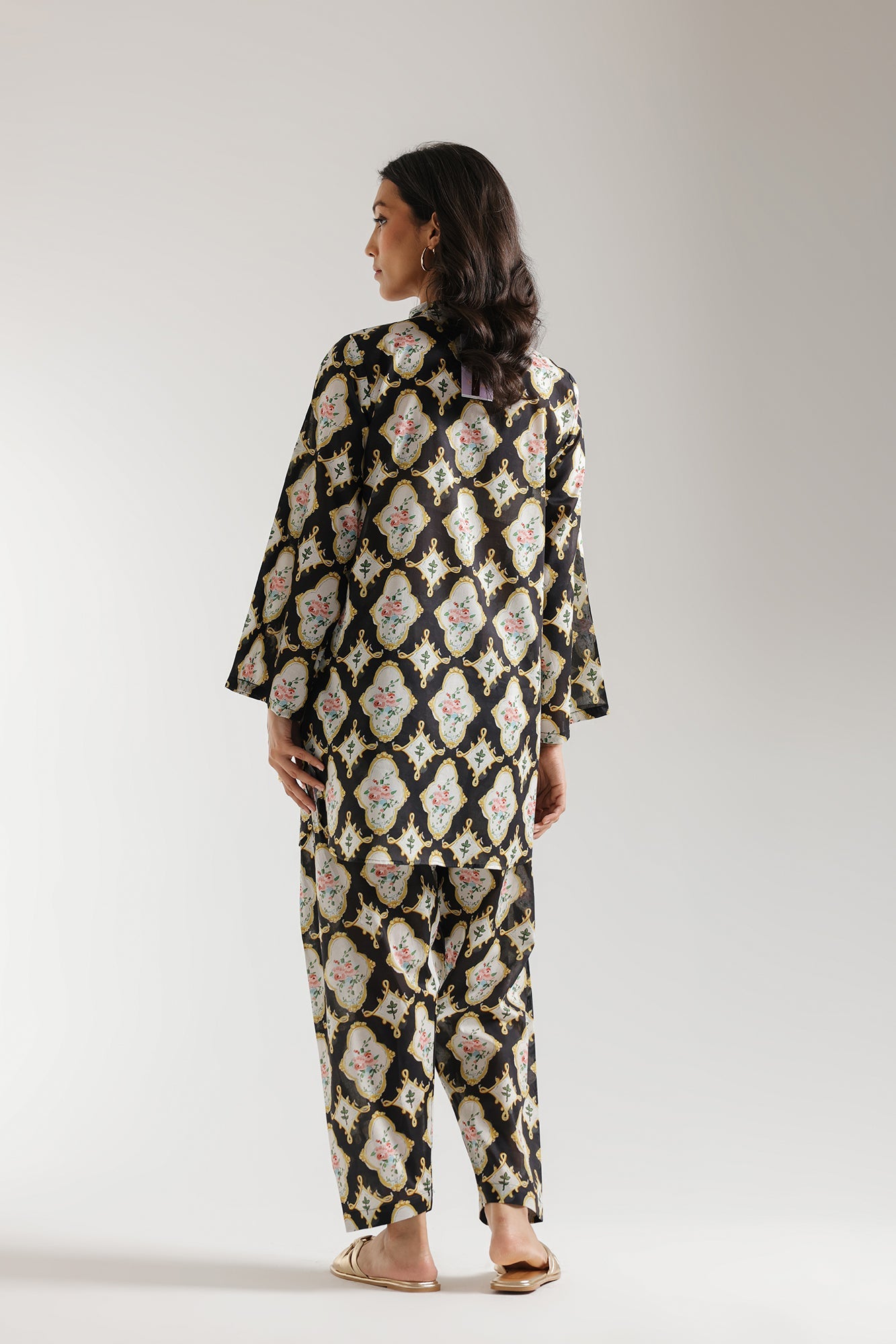 PRINTED SUIT (E6068/102/901)