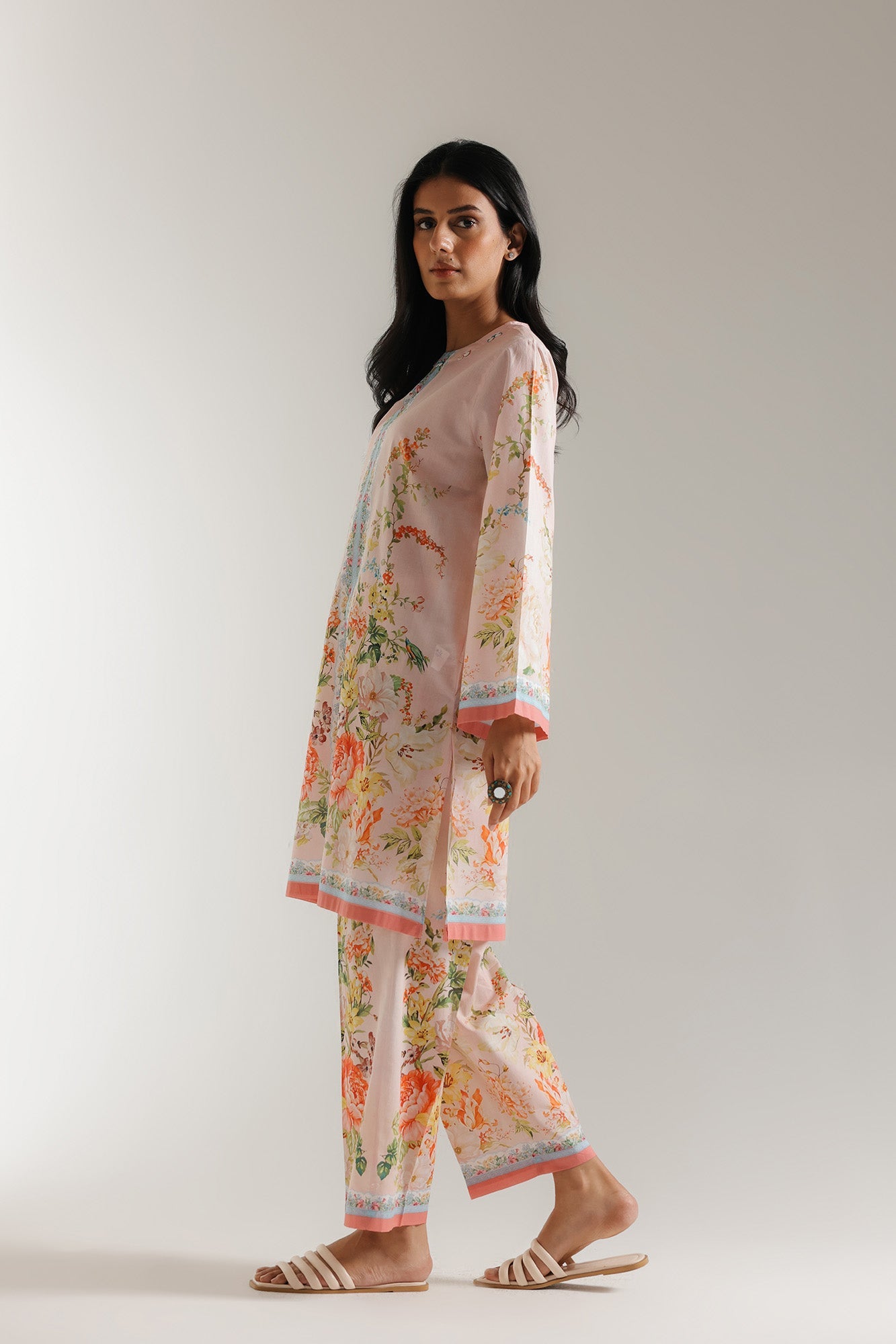 PRINTED SUIT (E6137/102/329)