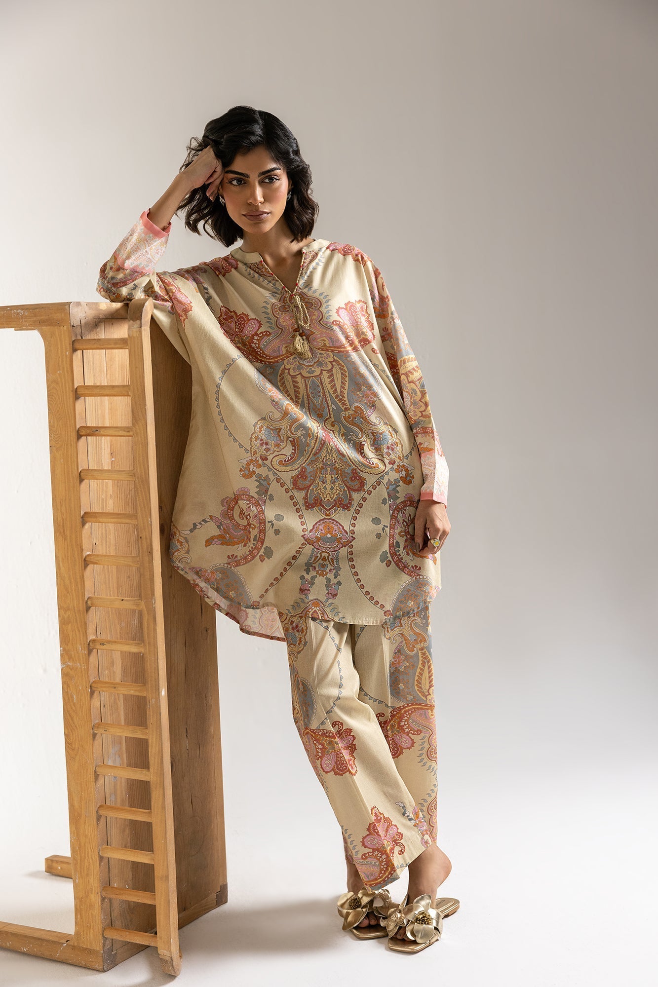 PRINTED SUIT (E6173/102/324)